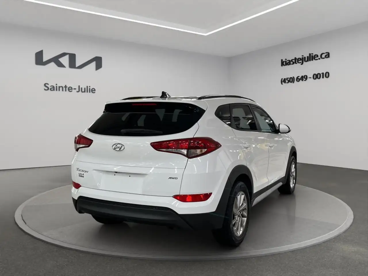 Hyundai TUCSON снимка Hyundai TUCSON