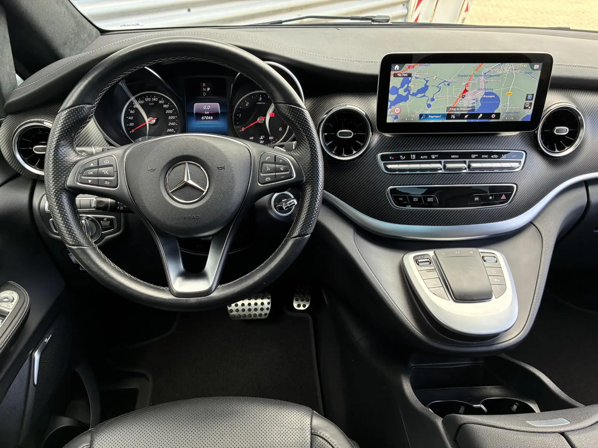 Mercedes-Benz V-Class V 300 2021 흰색 사진 8