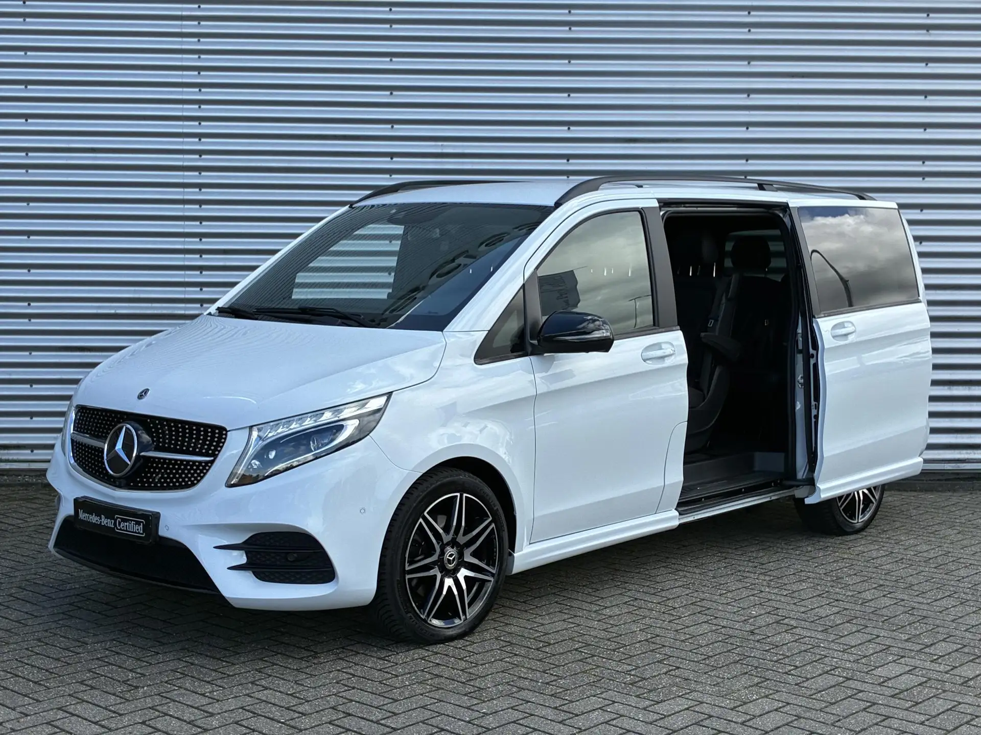 Mercedes-Benz V-Class V 300 2021 흰색 사진 2