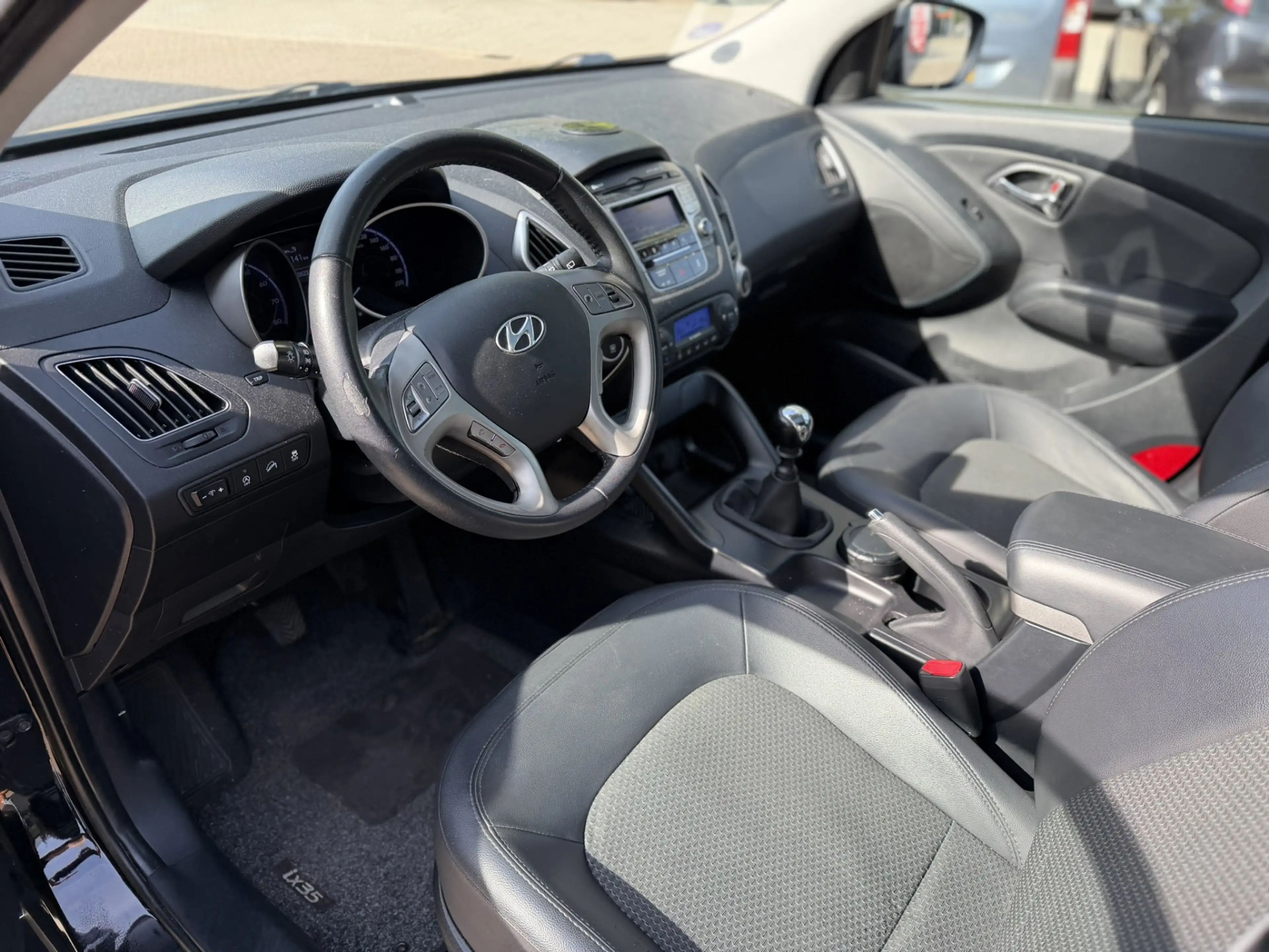 Hyundai iX35 1.6i GDI Style — photo 8