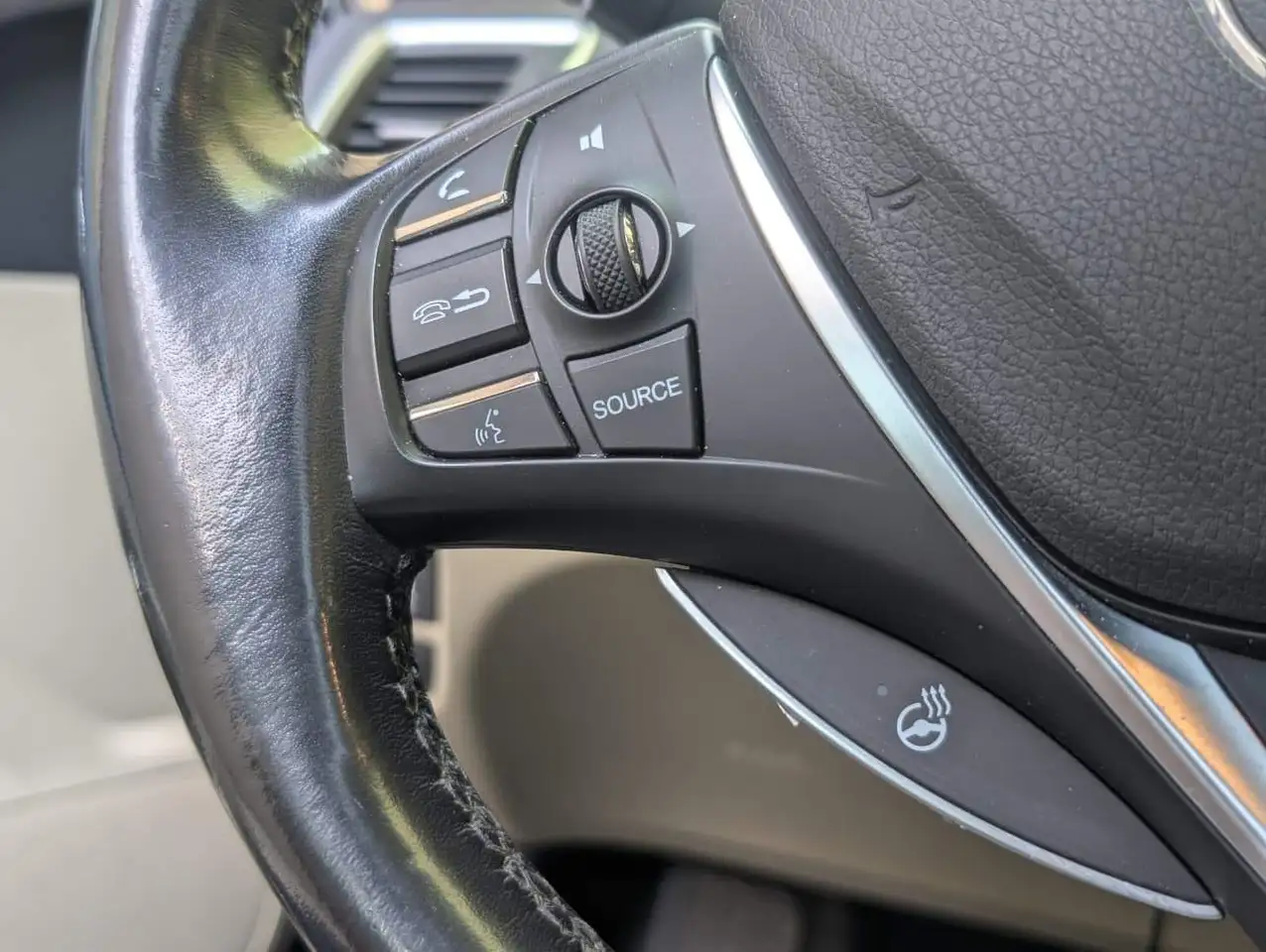 Acura TLX снимка Acura TLX