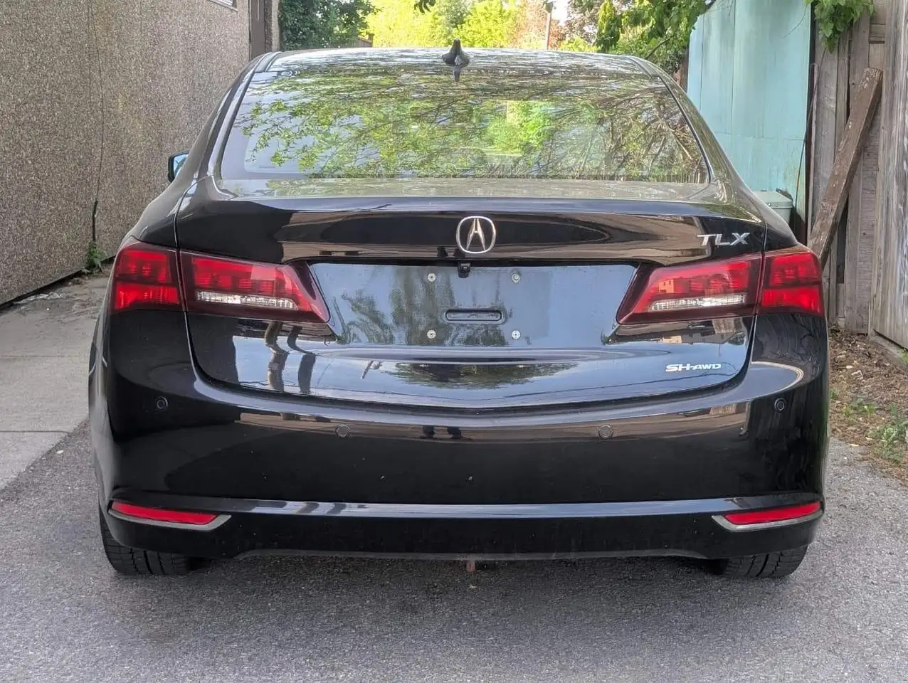 Acura TLX снимка Acura TLX