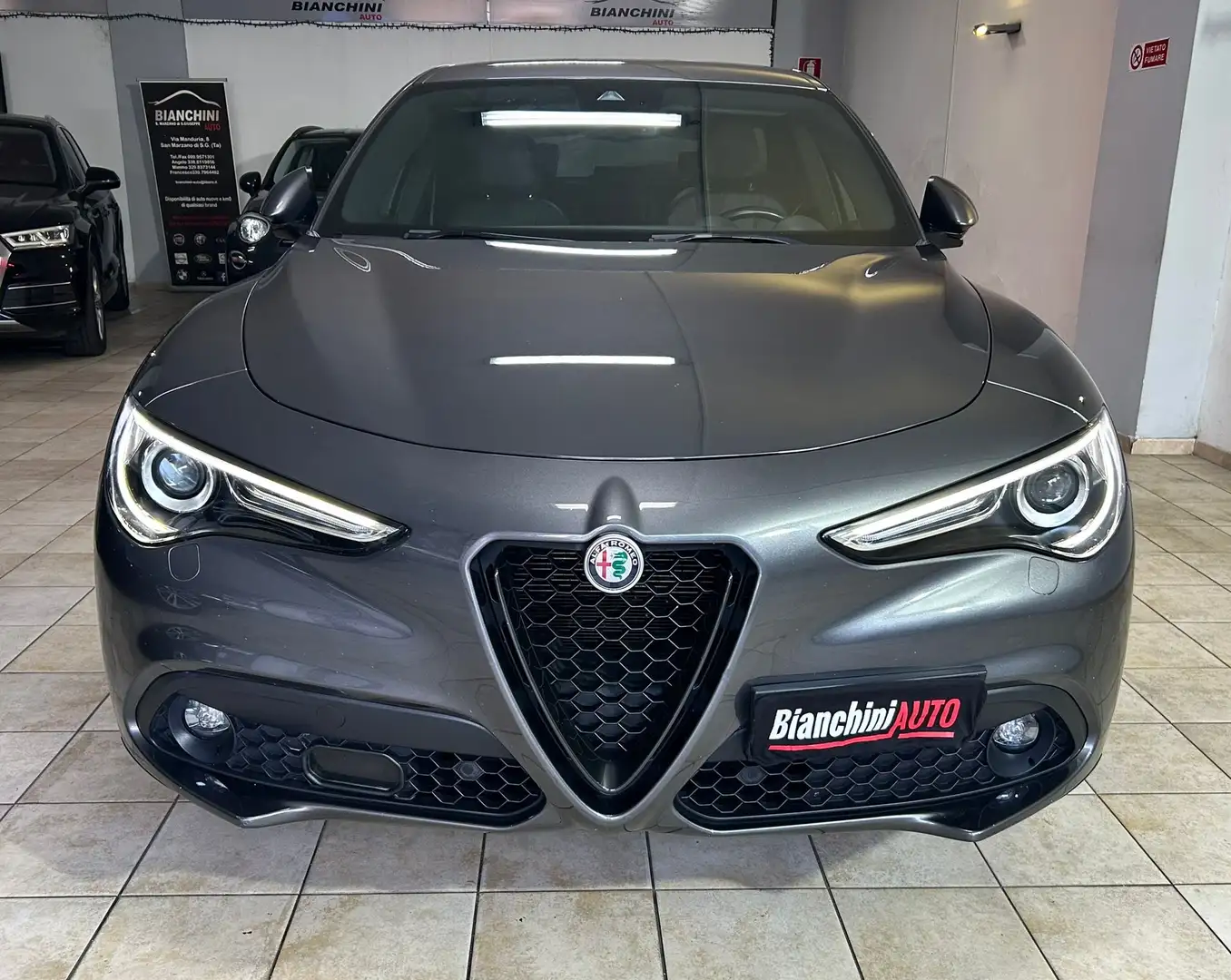 Alfa Romeo Stelvio 2.2 t Sprint Q4 190cv auto Grigio - 2
