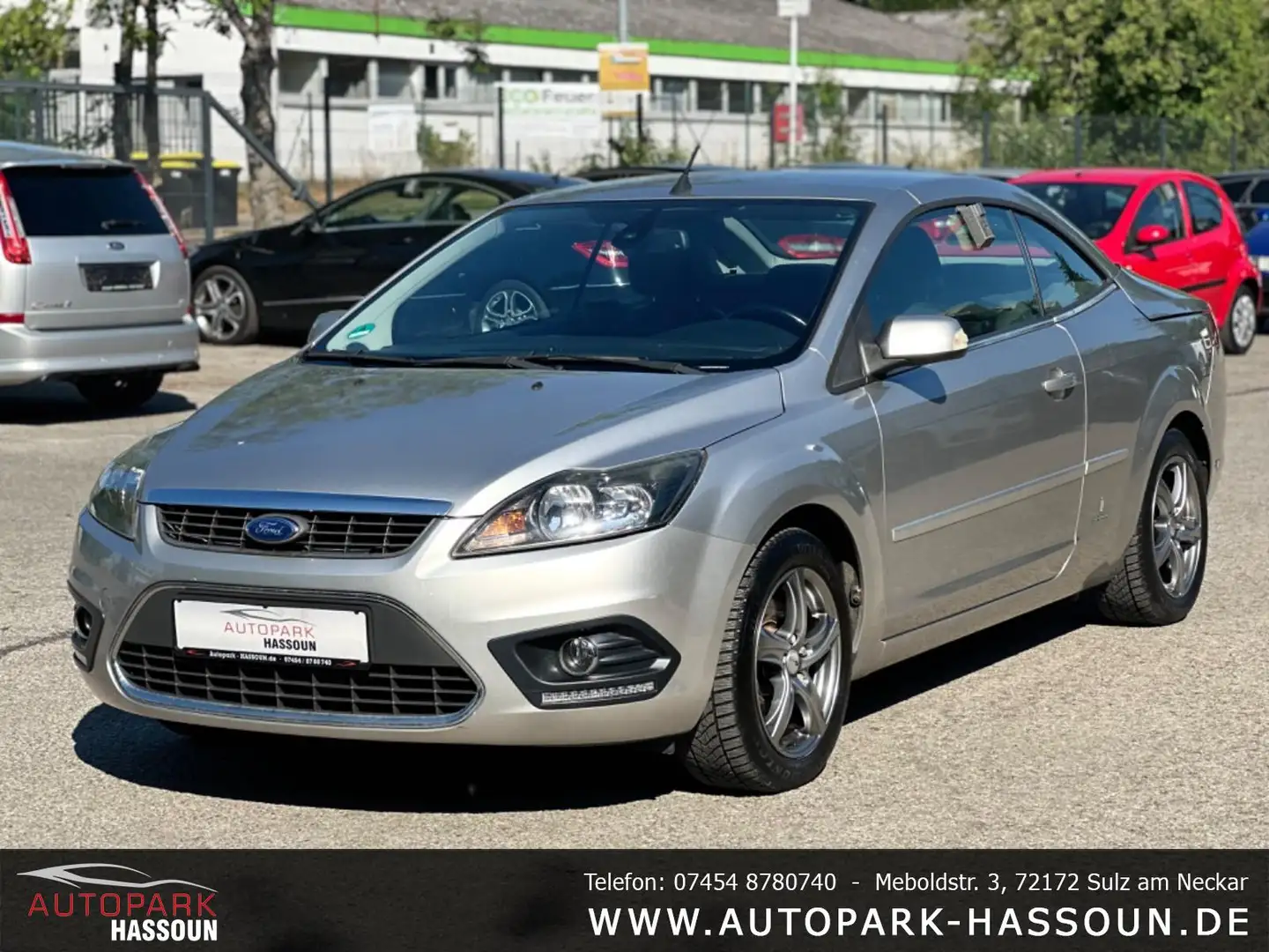 Ford Focus Cabrio Titanium Garantie AHK Tempo Klimaaut. Silber - 1
