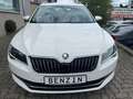 Skoda Superb 1.8 Ambition Schalter NAVI+LEDER+ACC+LED Weiß - thumbnail 2