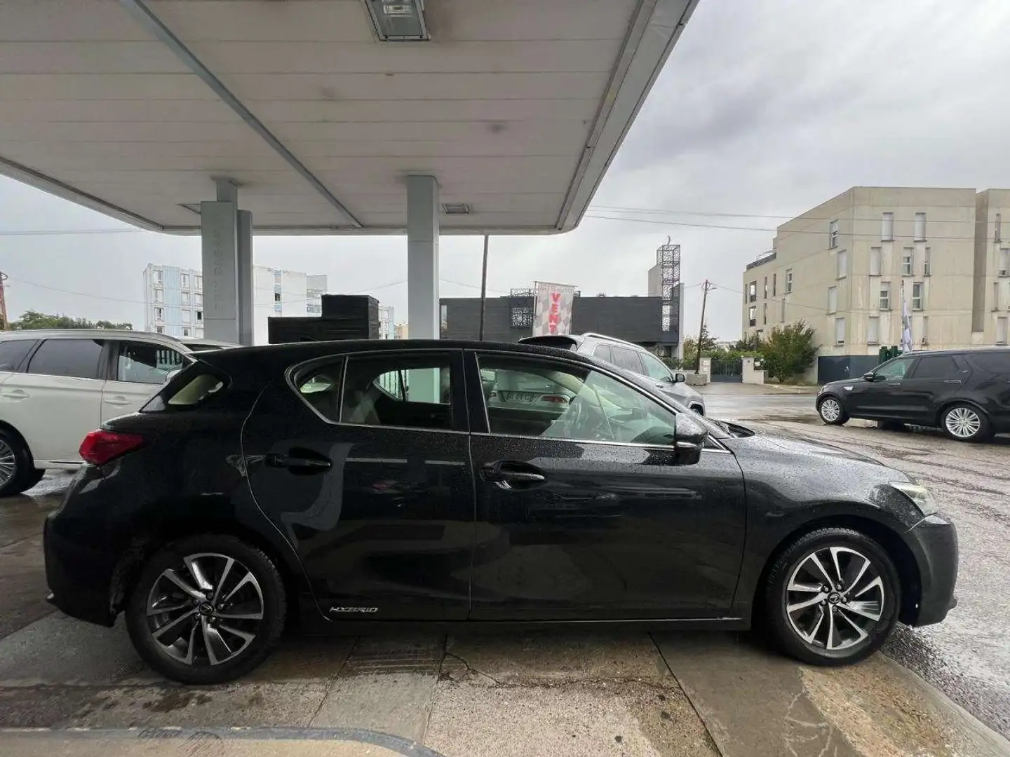 Lexus CT 200h CT (3) 200H PACK BUSINESS AUTO Noir - 2