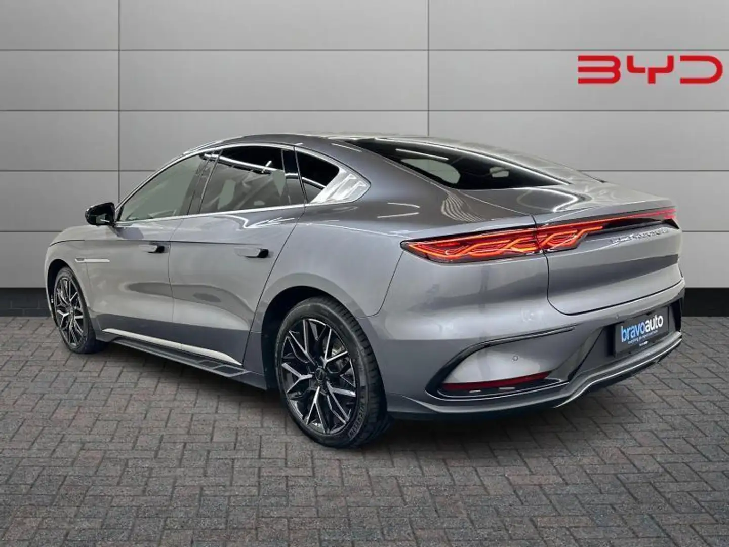 BYD Han Executive Grau - 2