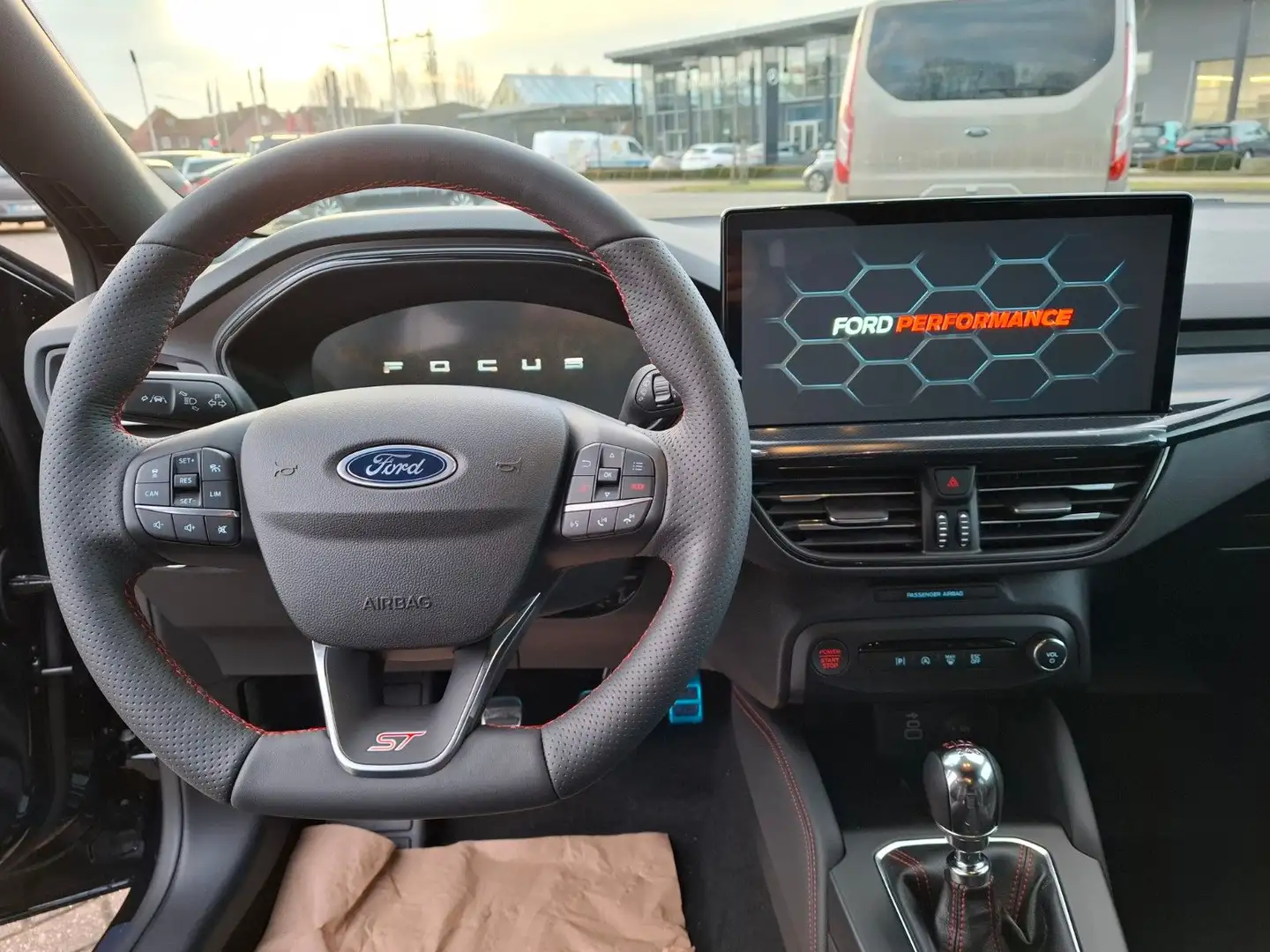 Ford Focus Lim. ST X  5 Jahre  oder 50.000 km Noir - 2