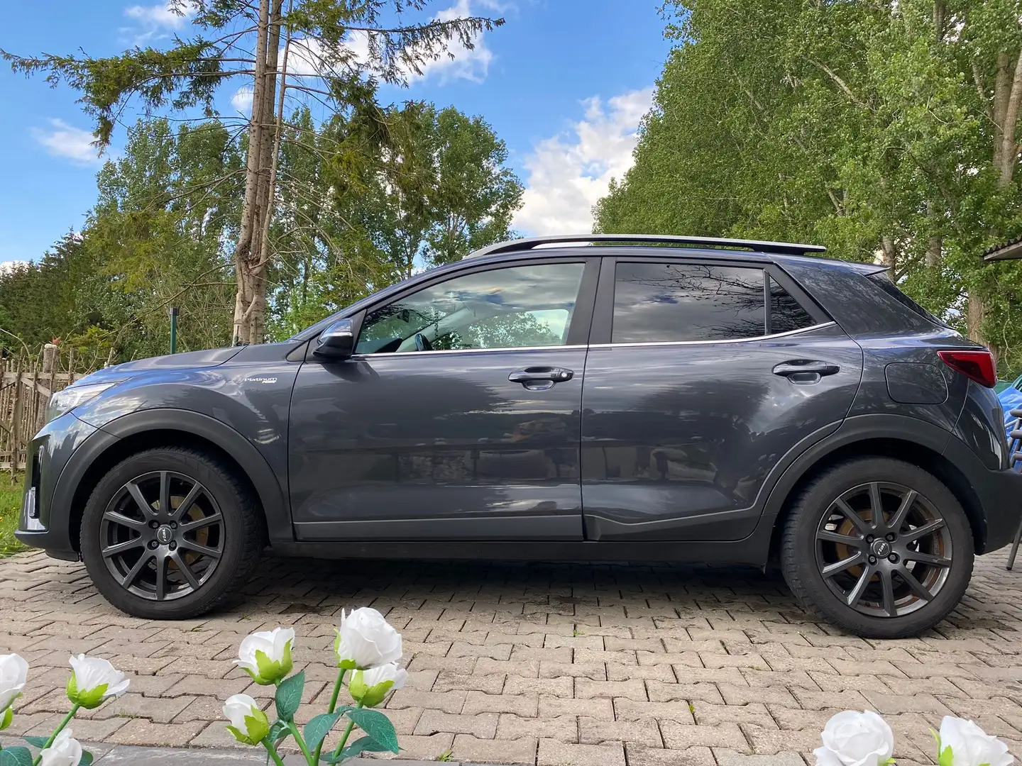 Kia Stonic 1.0 T-GDI OPF Platinum Edition Серый - 2