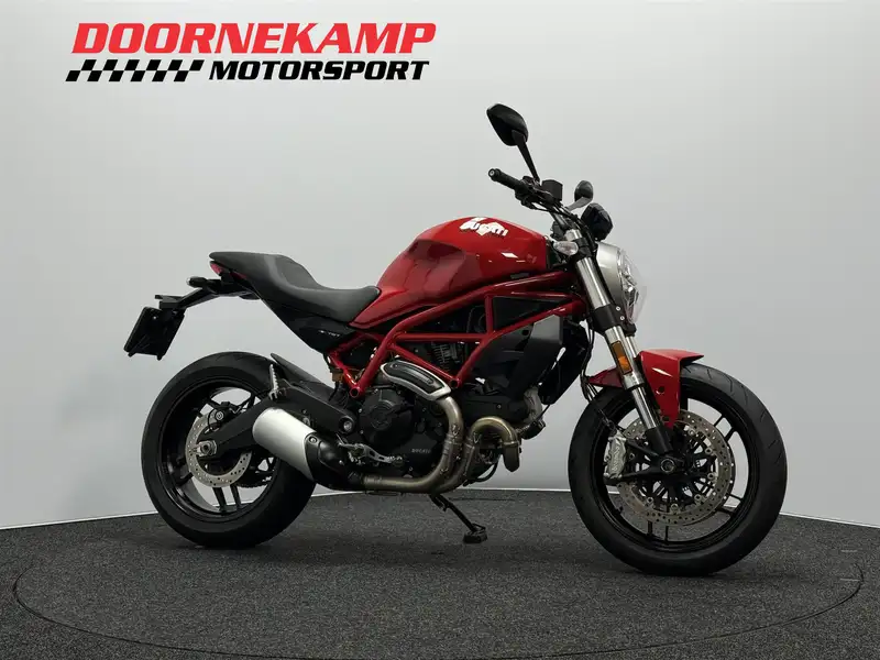 Ducati Monster 797 - foto 2