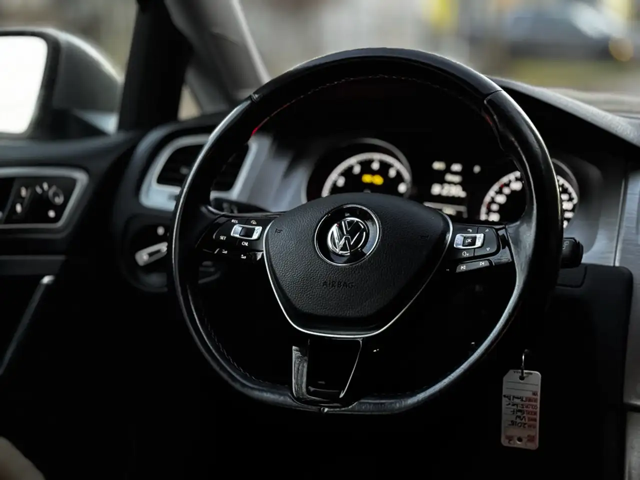 Volkswagen Golf снимка Volkswagen Golf
