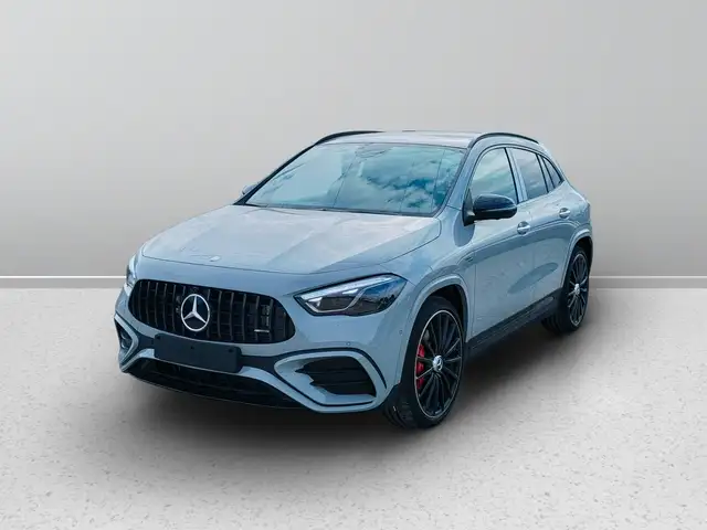 Mercedes-Benz GLA 35 AMG Mercedes-AMG GLA 35 4MATIC