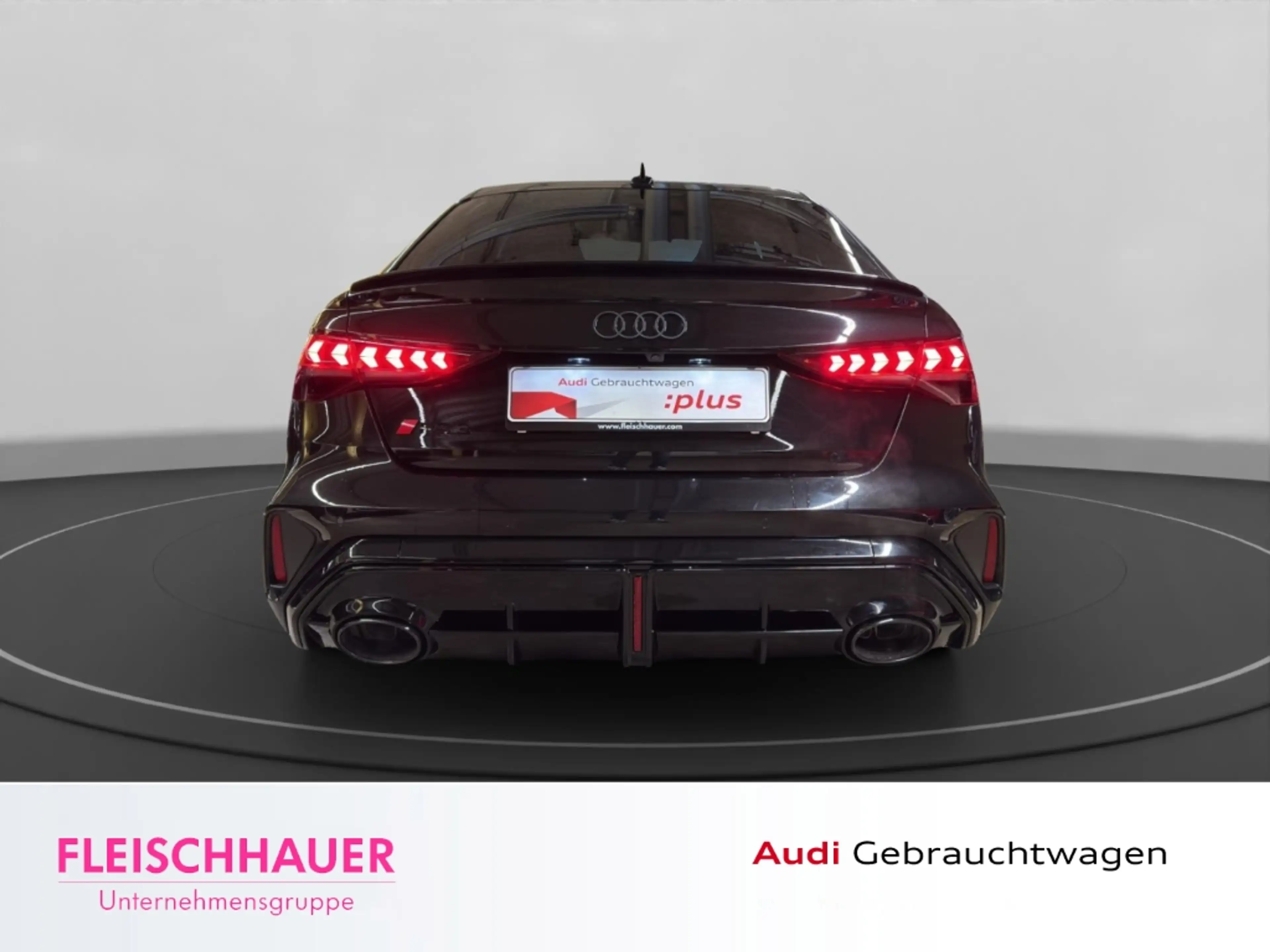 Audi RS3 Limousine 2.5 TFSI quattro PANO+MATRIX+SONOS — photo 5