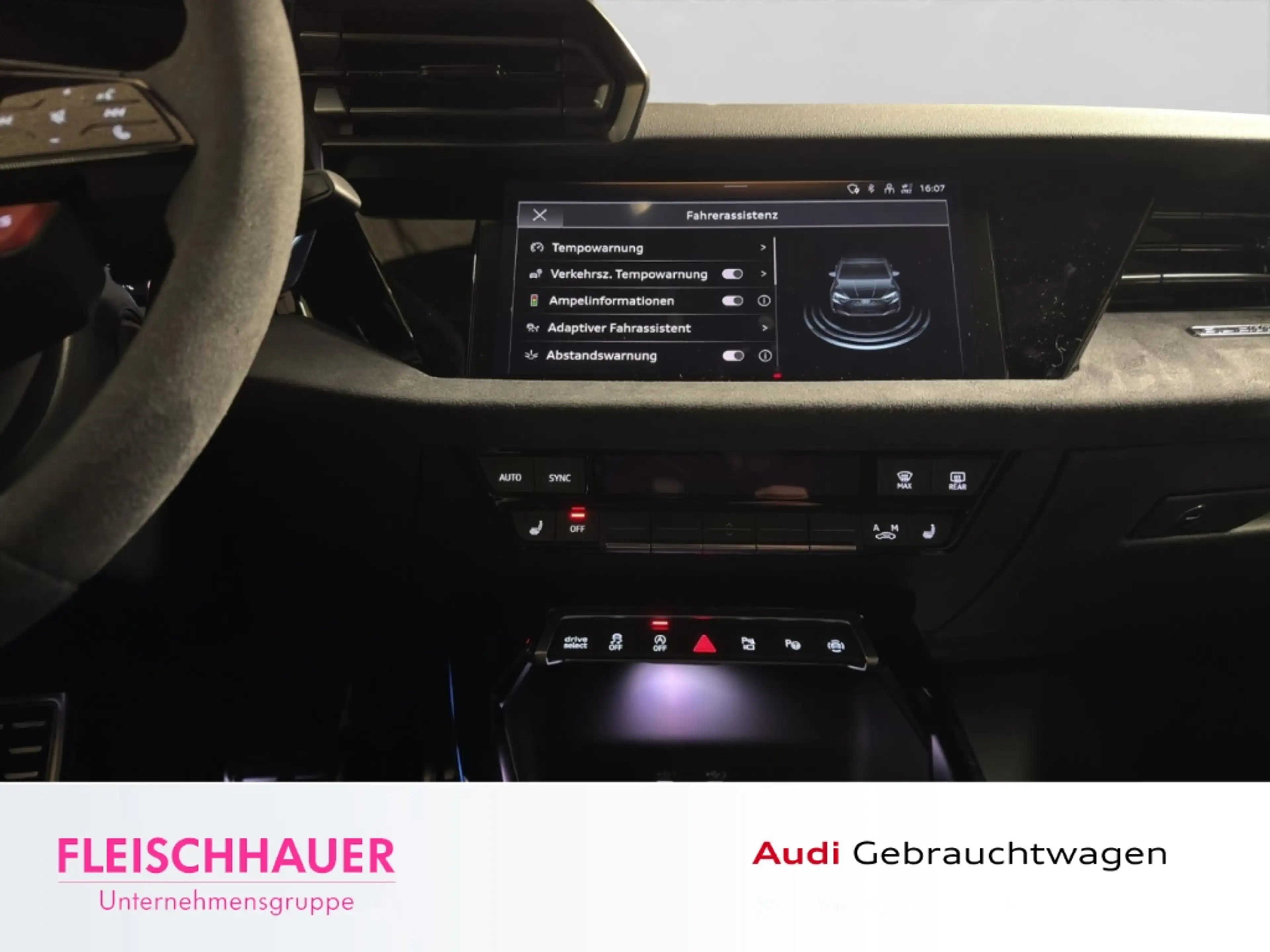 Audi RS3 Limousine 2.5 TFSI quattro PANO+MATRIX+SONOS — photo 13