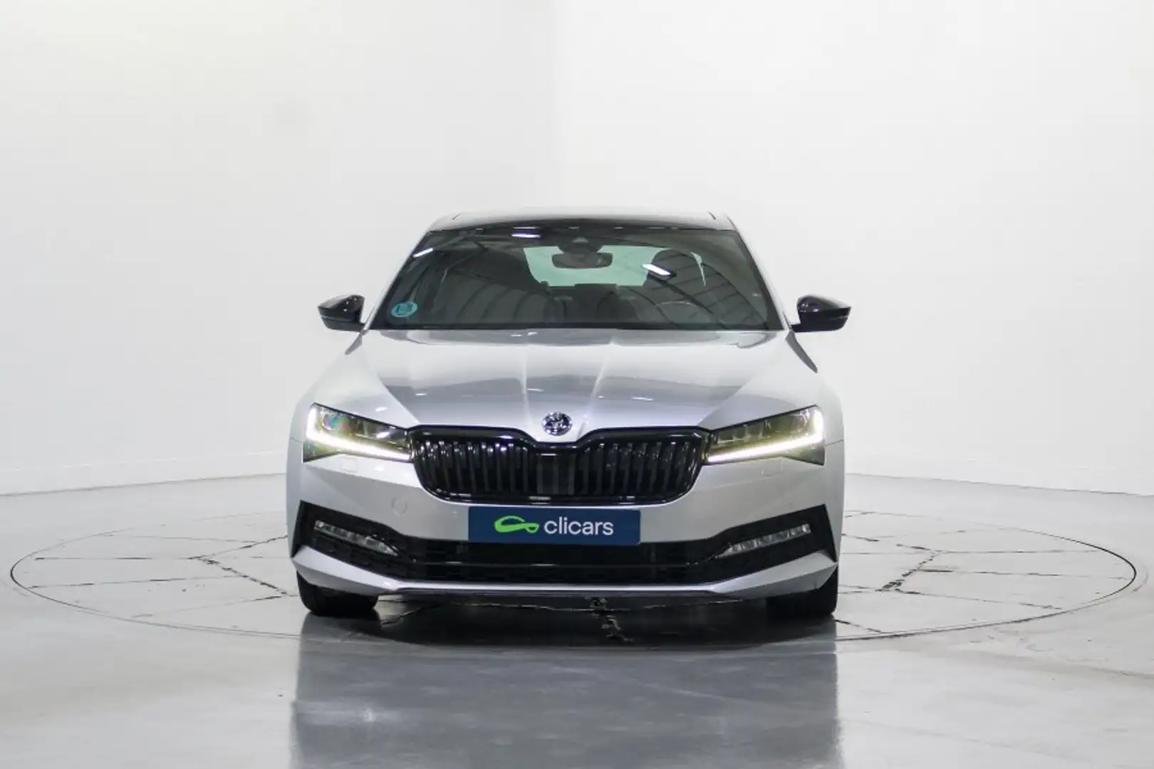 Skoda Superb 2.0TDI AdBlue SportLine DSG 110kW Argent - 2