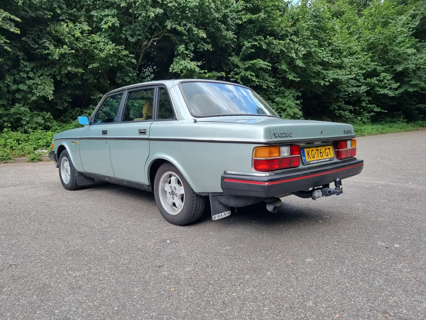 Volvo 240 240 2.3 GL Zelená - 2