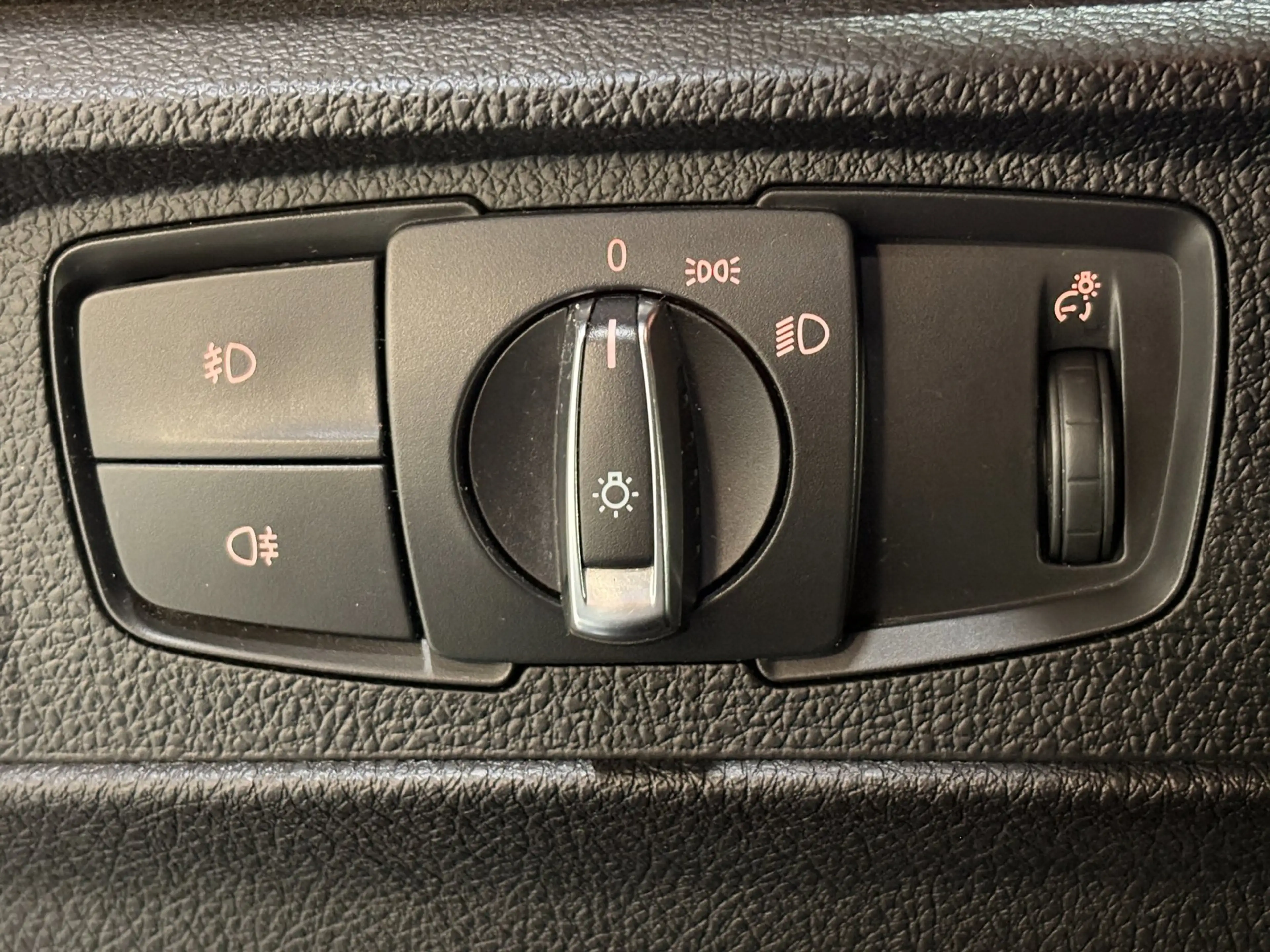 BMW 118 1-serie 118i XENON NAP — photo 21