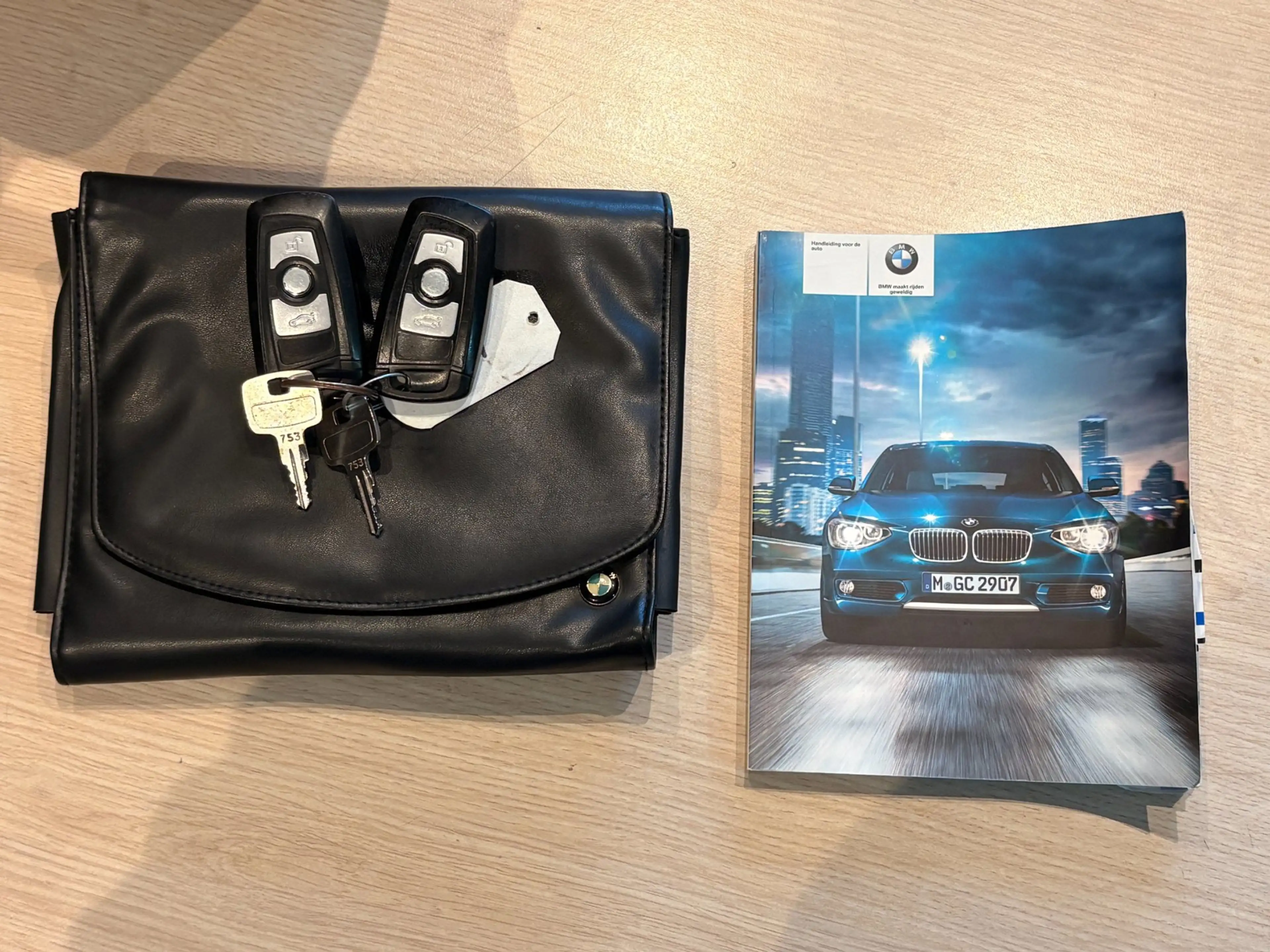 BMW 118 1-serie 118i XENON NAP — photo 12