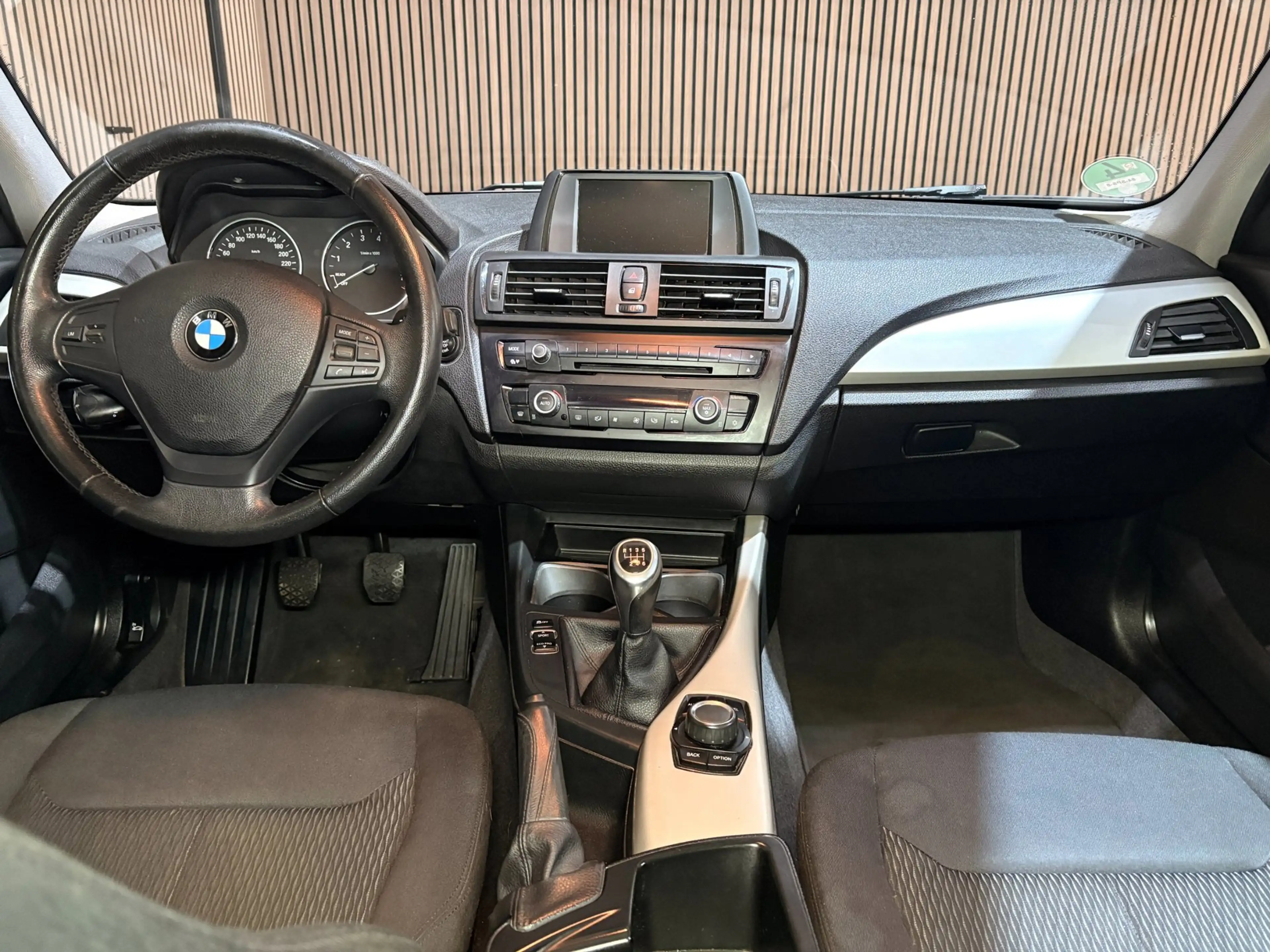 BMW 118 1-serie 118i XENON NAP — photo 9