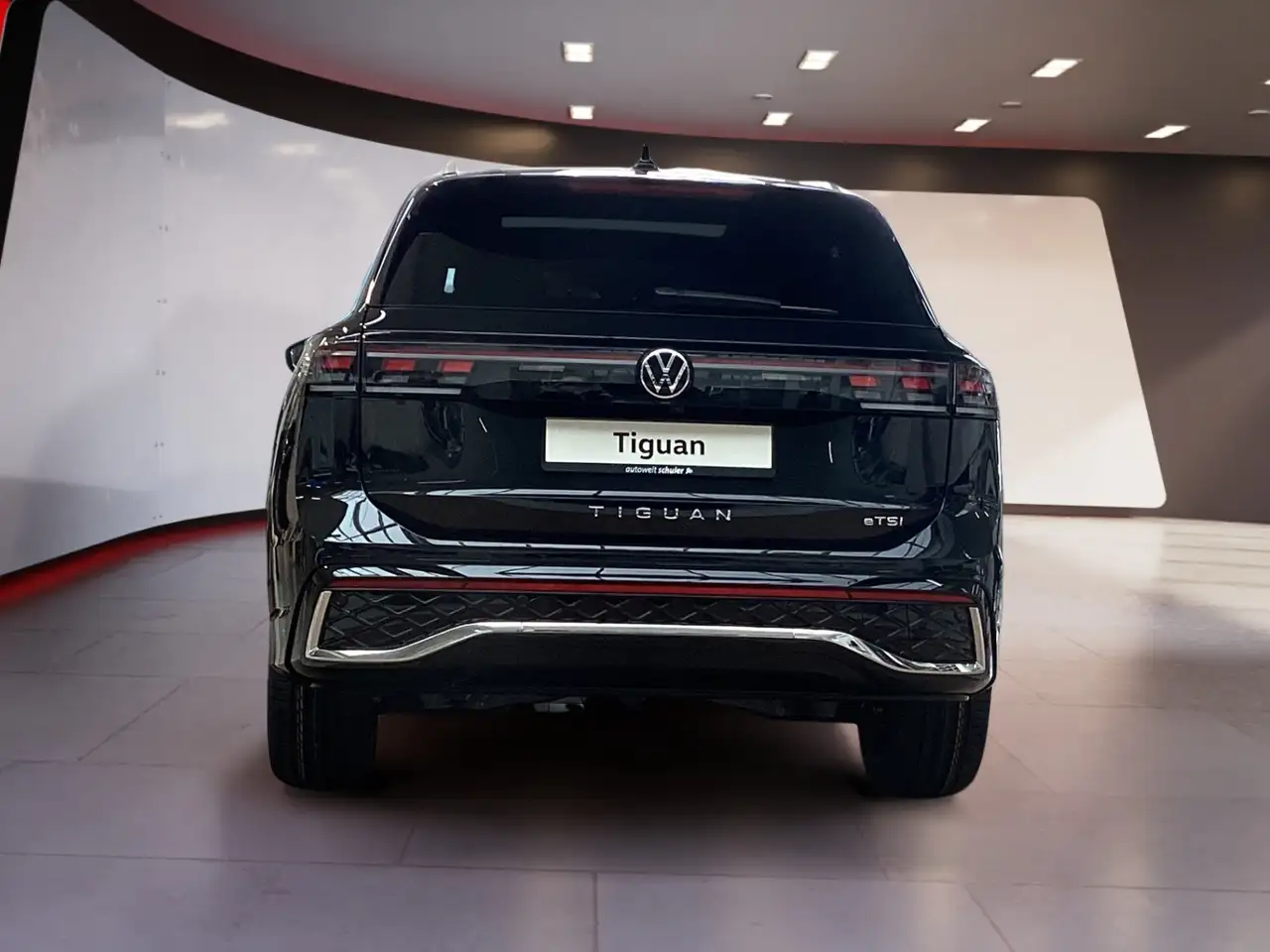 Volkswagen Tiguan 1,5 eTSI DSG R-Line Pano AHK 5