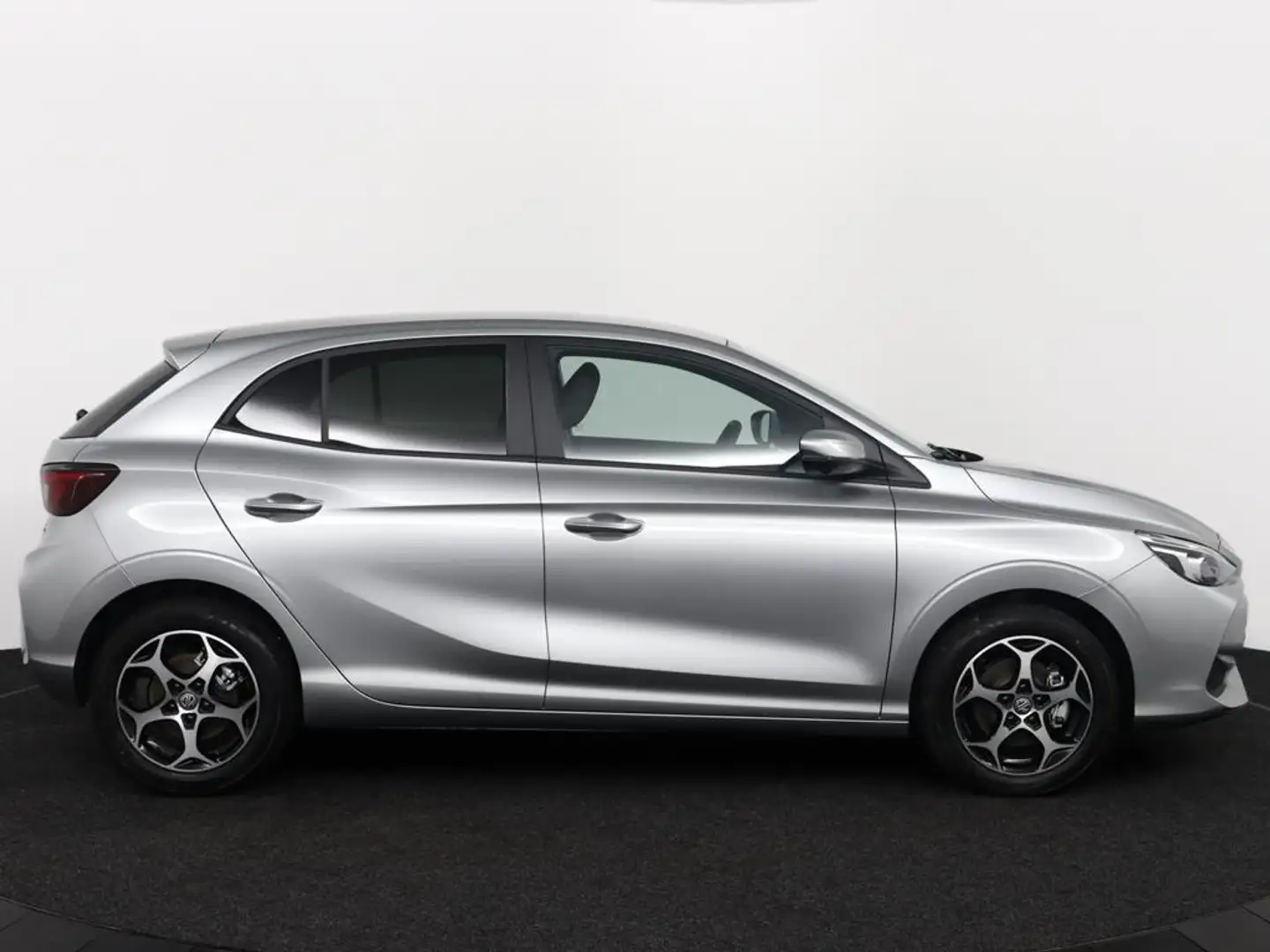 MG MG3 Hybrid+ 1.5 Hybrid Luxury MG 3 1.5 Hybrid Luxury | Gris - 2