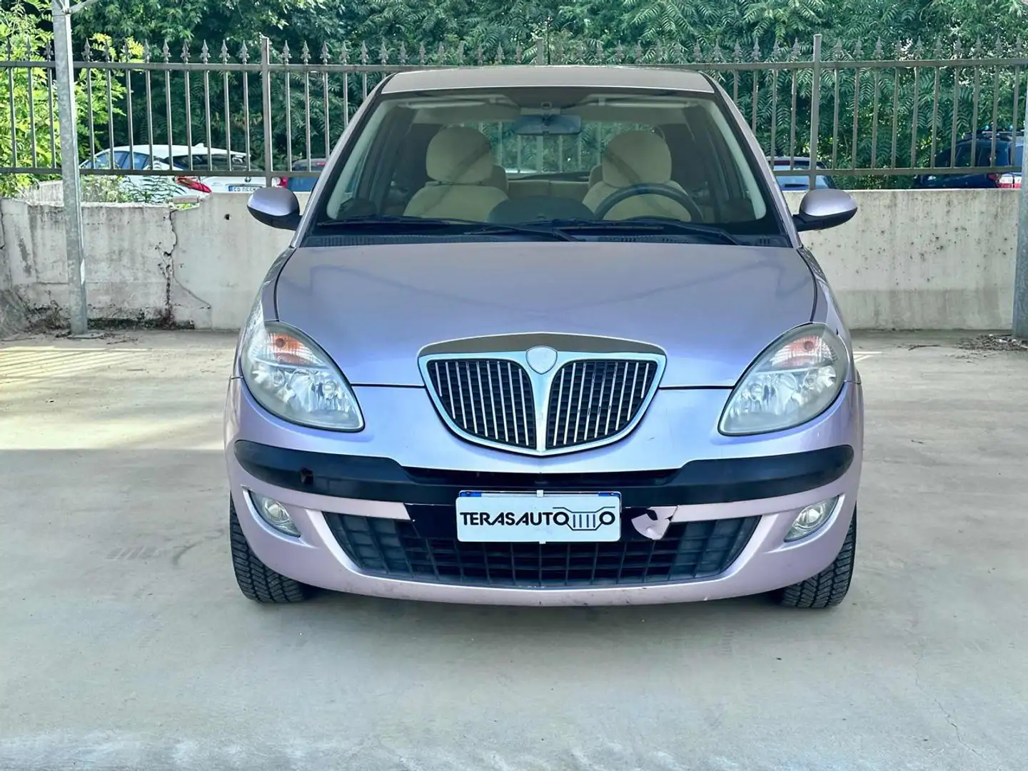 Lancia Ypsilon 1.2 OK NEOPATENTATI PRONTA CONSEGNA Gris - 2