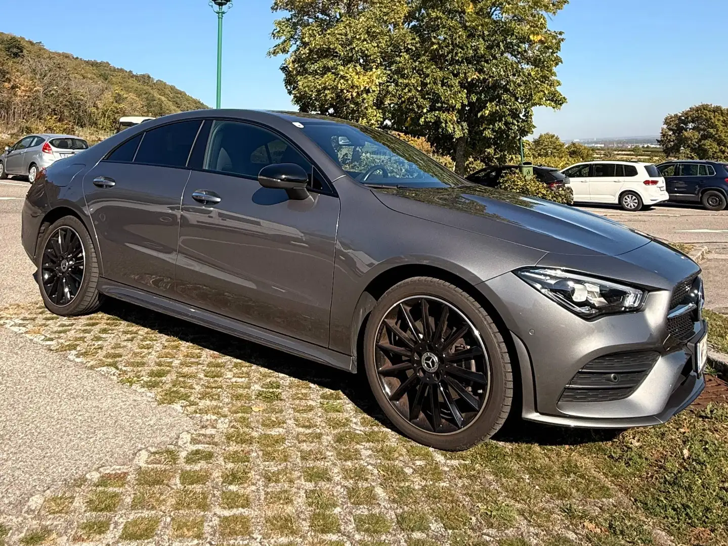 Mercedes-Benz CLA 250 CLA 250e AMG Line PHEV Aut. Grau - 2