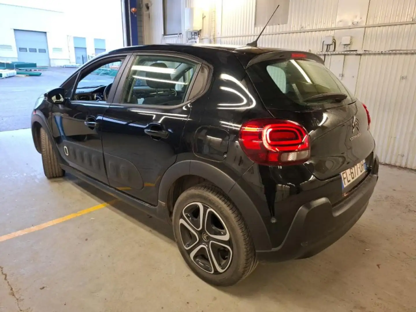 Citroen C3 PURETECH 110 CH SHINE EAT6 - 2