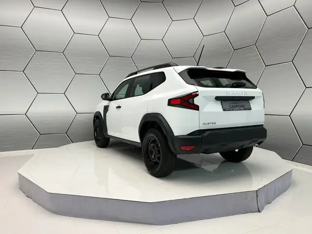 Dacia Duster view 4