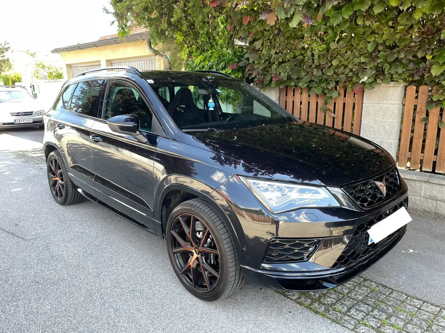CUPRA Ateca Sport RS 2,0 TSI 4x4Drive DSG - 2