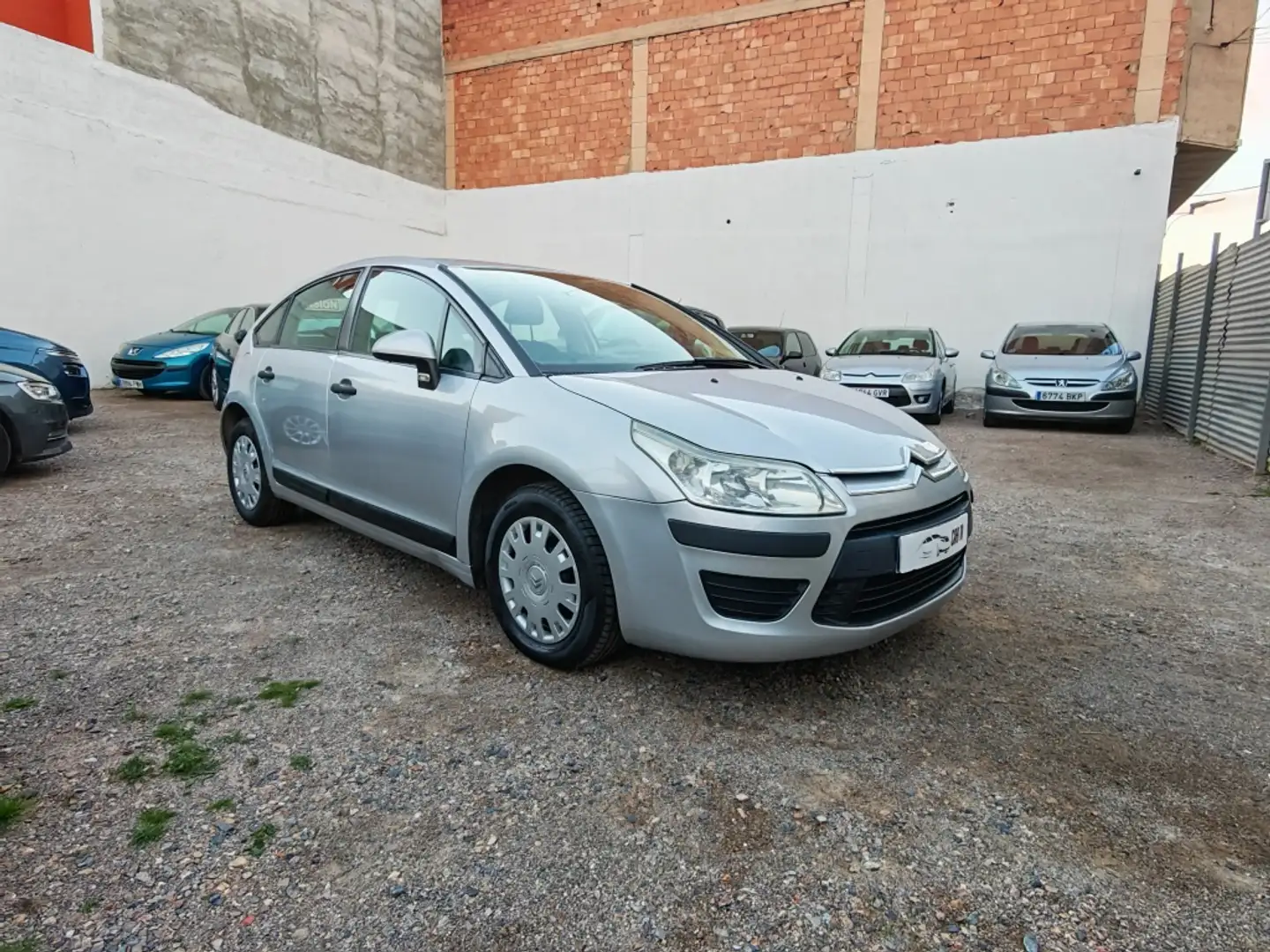 Citroen C4 1.4i 16v Cool Grau - 1