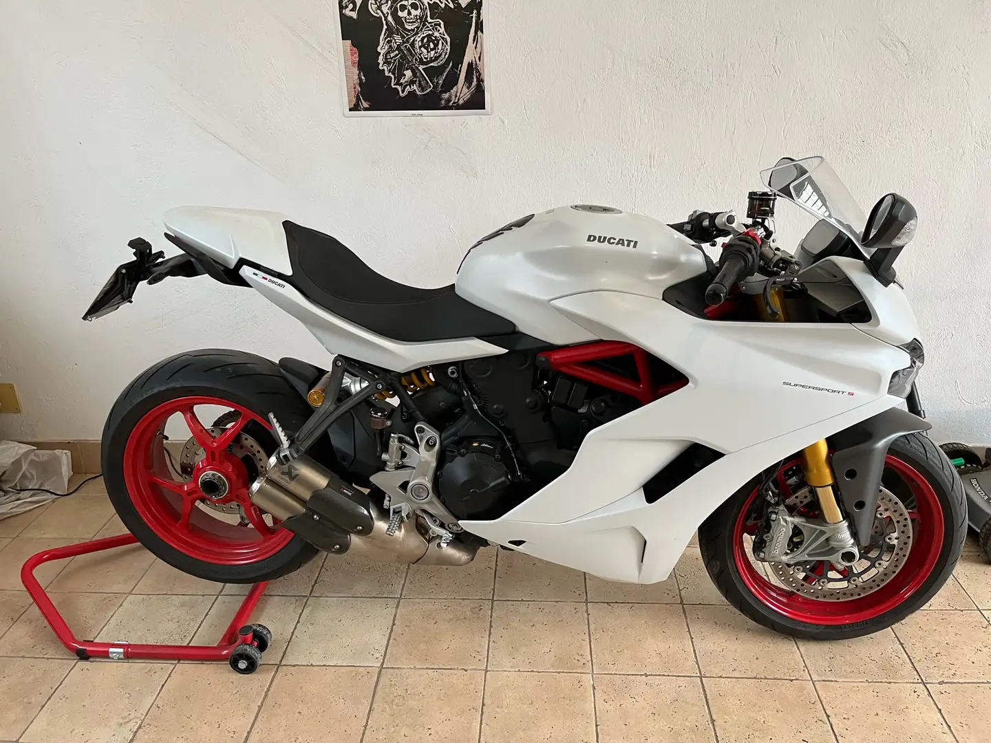 Ducati SuperSport s Alb - 2