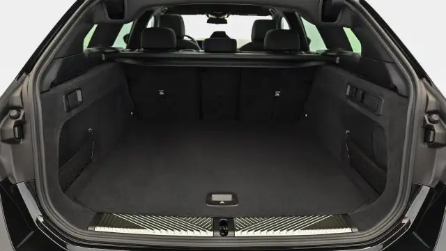 BMW 520 d xDrive Touring G61 B47 Ansicht 14