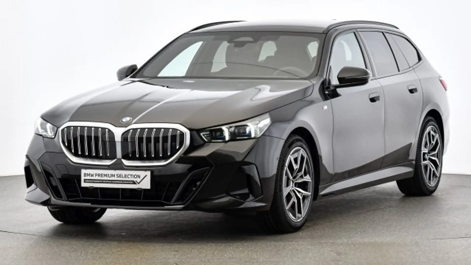BMW 520 d xDrive Touring G61 B47 Schwarz - 1