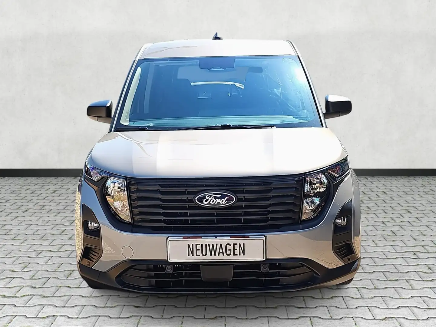 Ford Tourneo Courier Trend 1.0 EB 5JGar Kamera AHK 92 kW (125 PS), S... Silber - 2