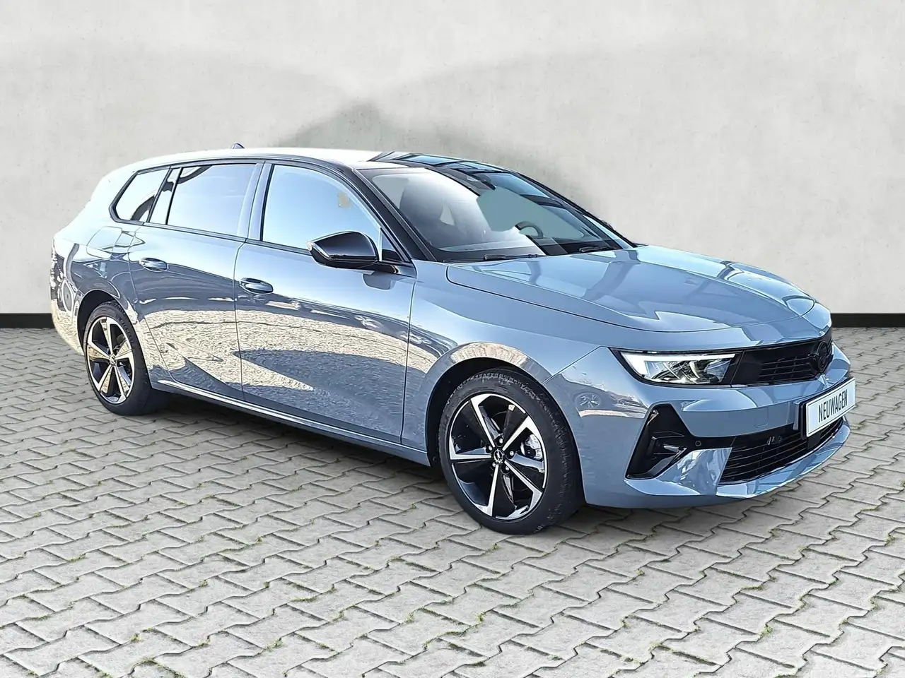 Opel Astra Sportstourer 1.2 Autom GS Kamera360 Winter 2