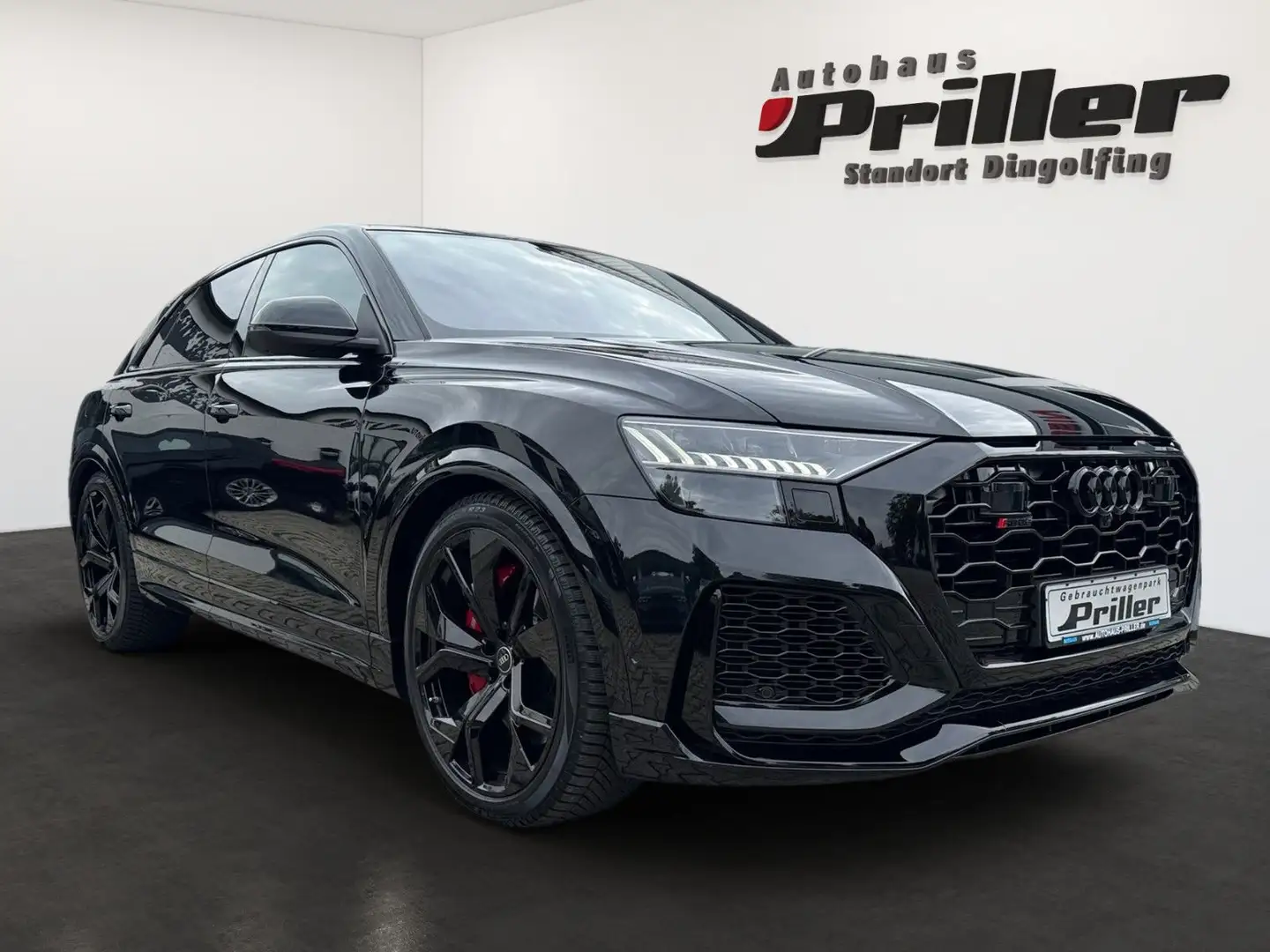 Audi RS Q8 4.0 TFSI quattro/NAVI/LED/PGSD/HUD/B&O/23° Negro - 2