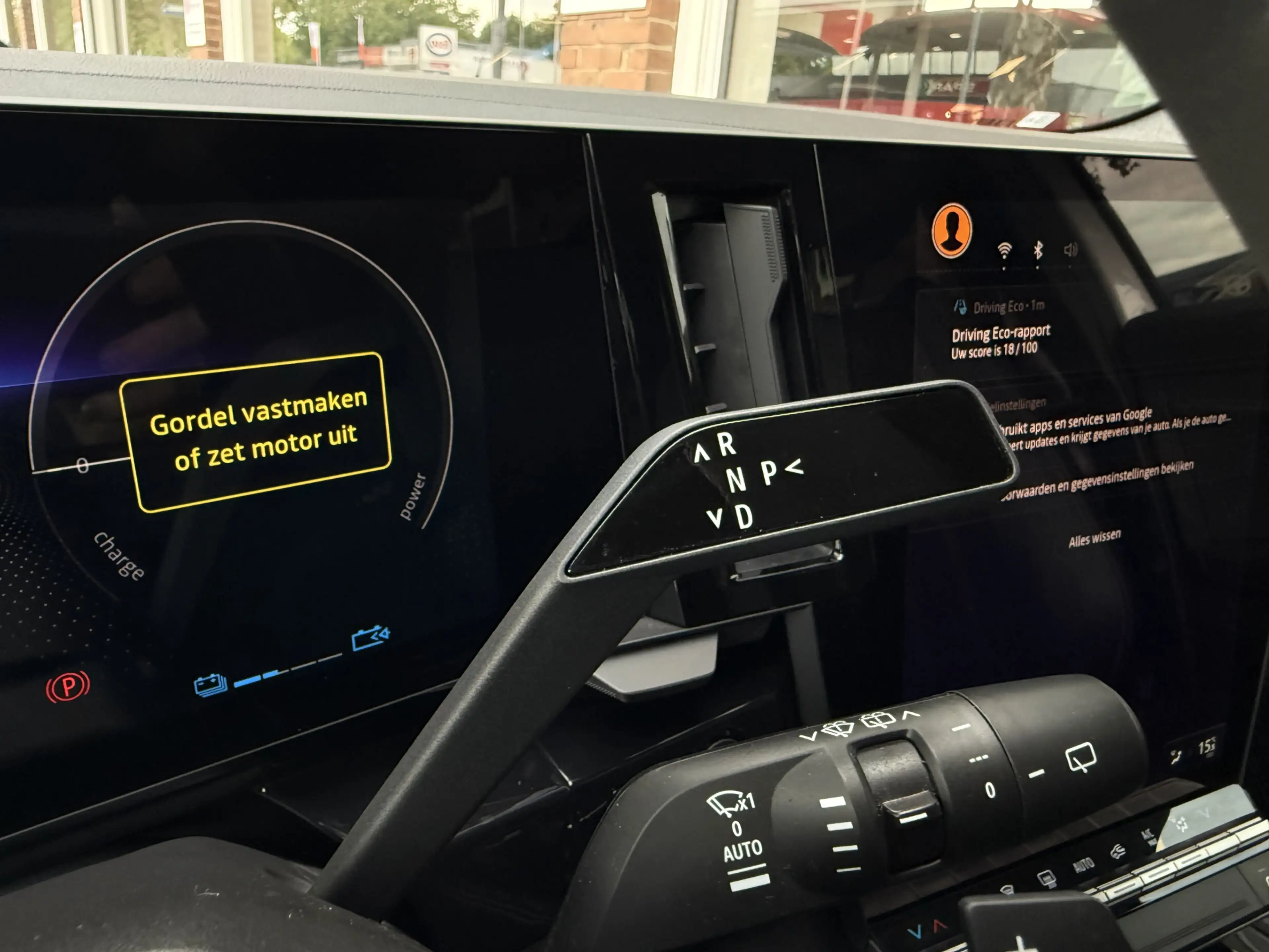 Renault Austral 1.2 E-Tech full hybrid 200 techno | applecarplay/a — photo 19