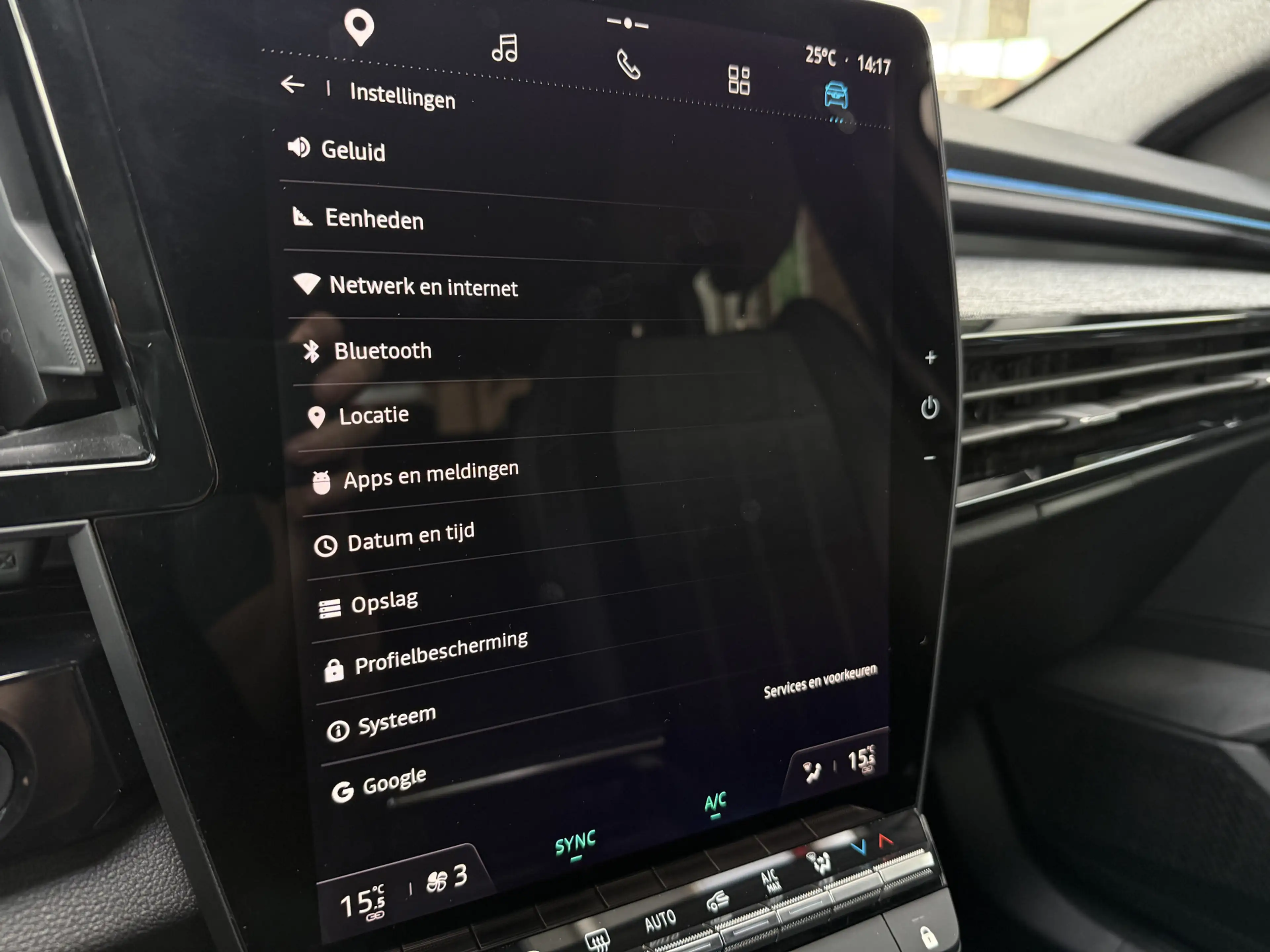 Renault Austral 1.2 E-Tech full hybrid 200 techno | applecarplay/a — photo 26