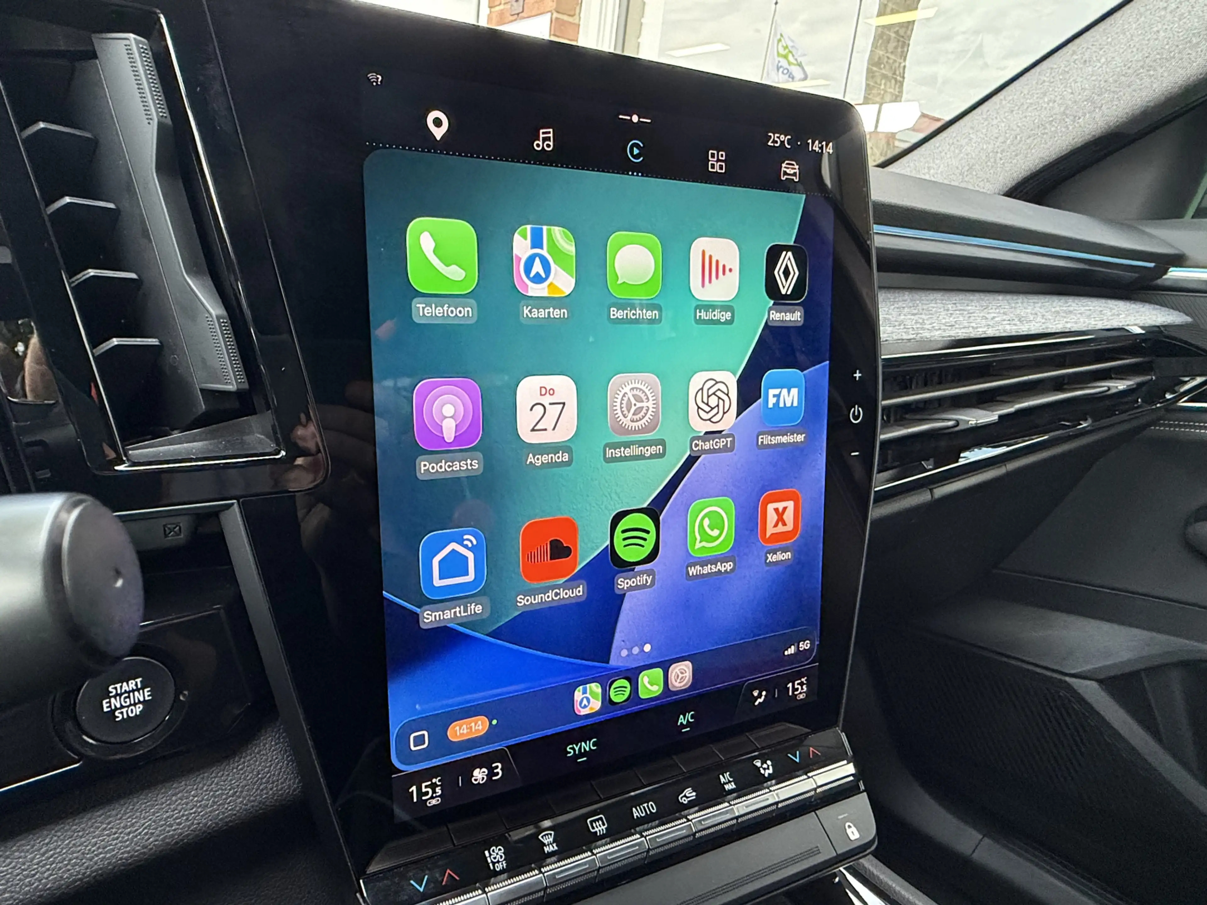Renault Austral 1.2 E-Tech full hybrid 200 techno | applecarplay/a — photo 20