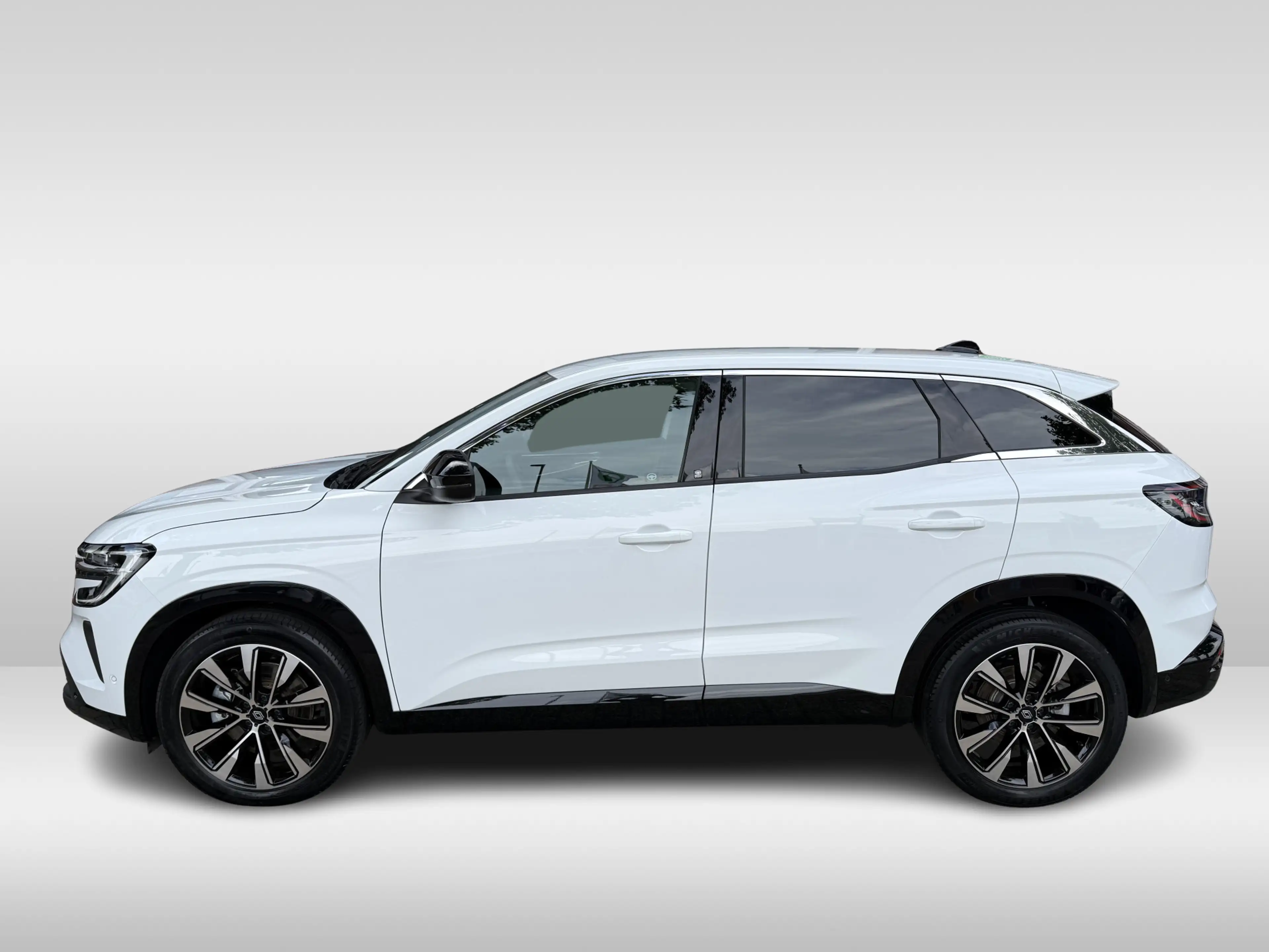 Renault Austral 1.2 E-Tech full hybrid 200 techno | applecarplay/a — photo 2