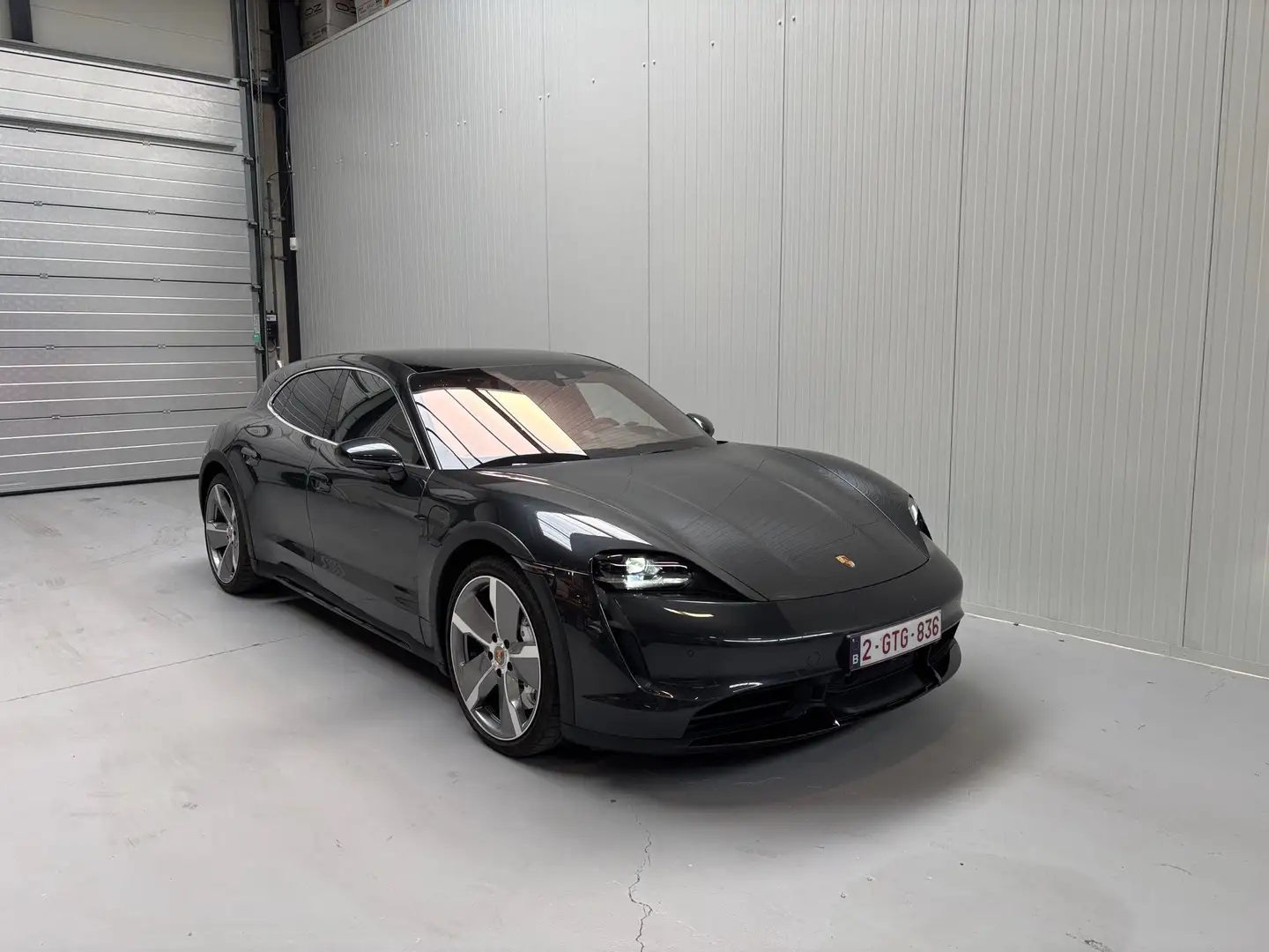 Porsche Taycan Turbo Cross Turismo 93.4 kWh - full options - TVA Grijs - 2
