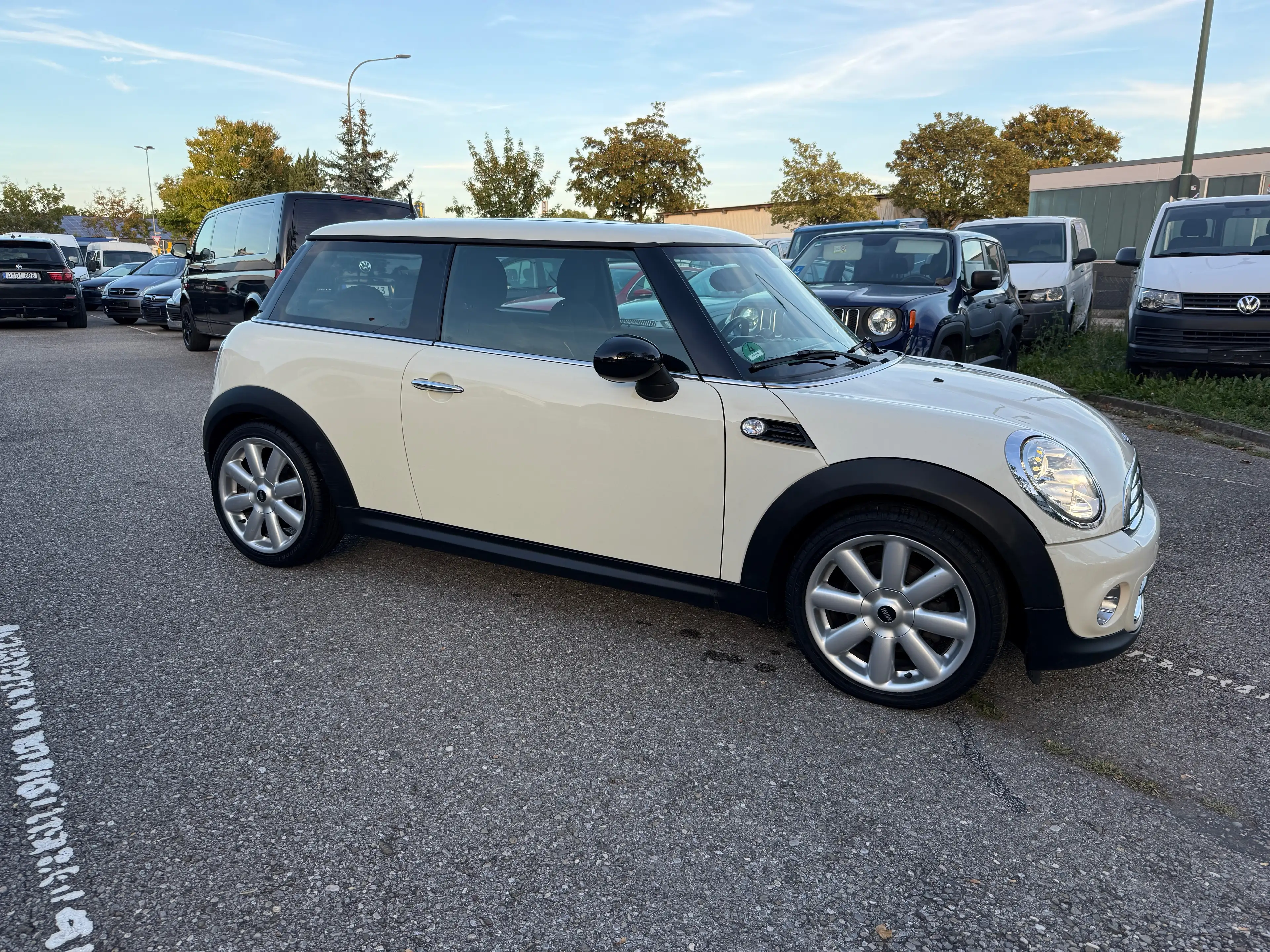 MINI One One D BAKER STREET — photo 4