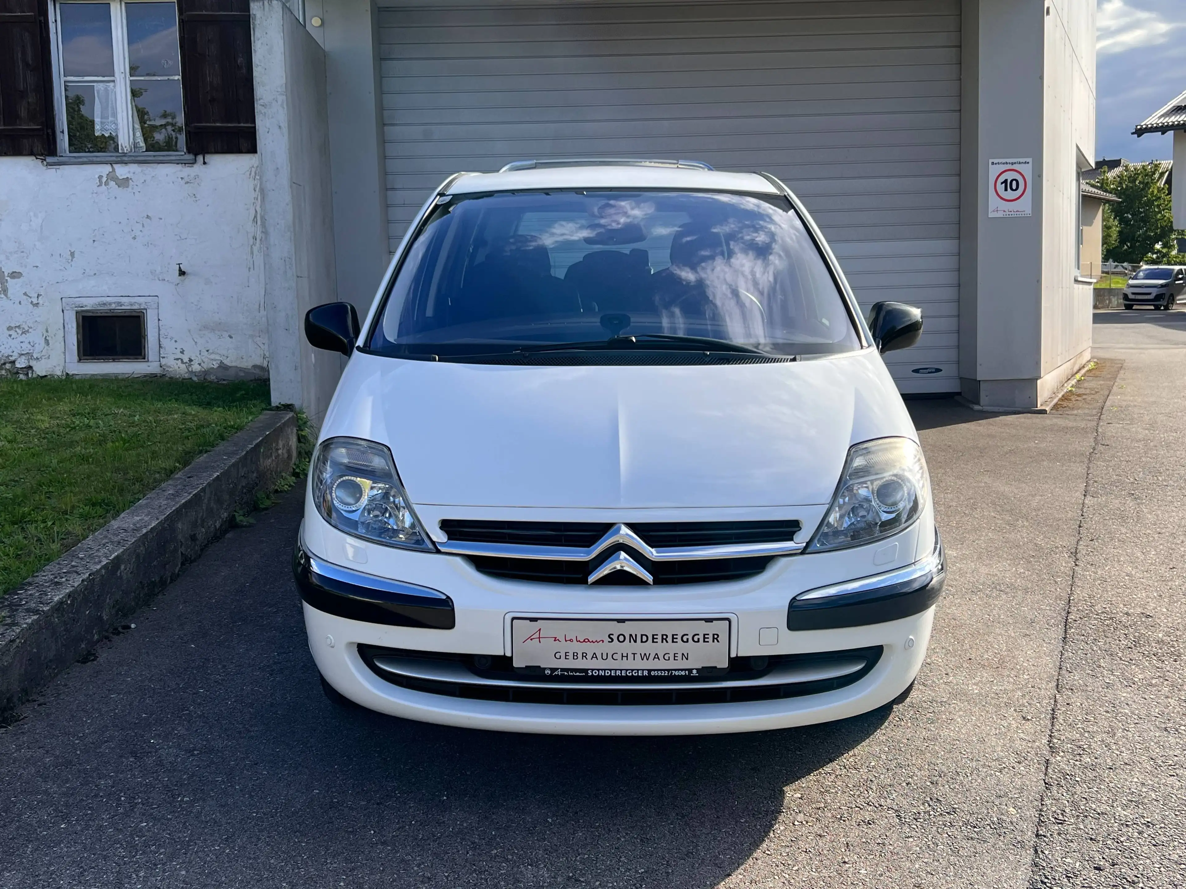 Citroen C8 2,0 HDI 135 Seduction — photo 4