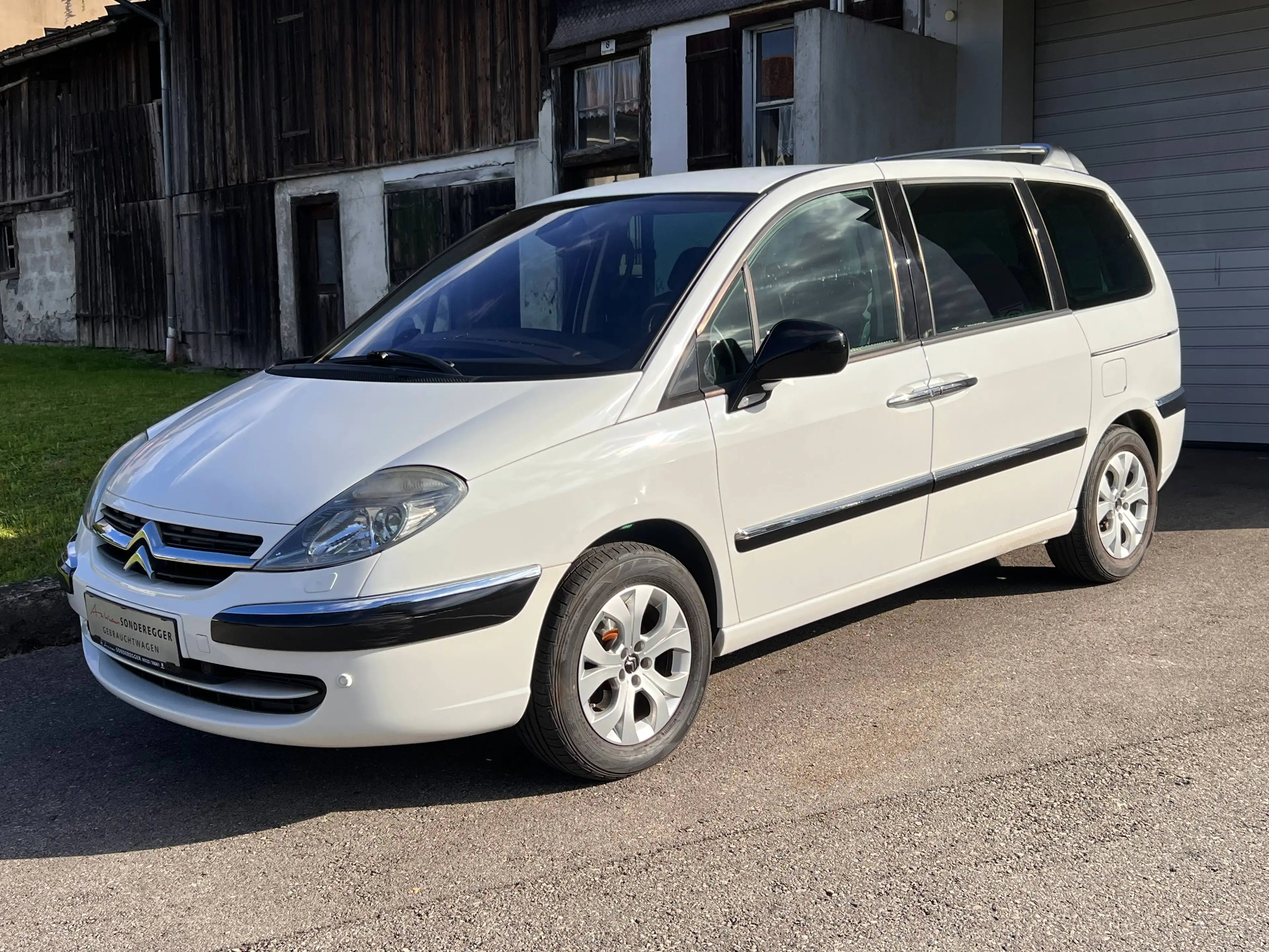 Citroen C8 2,0 HDI 135 Seduction — photo 3