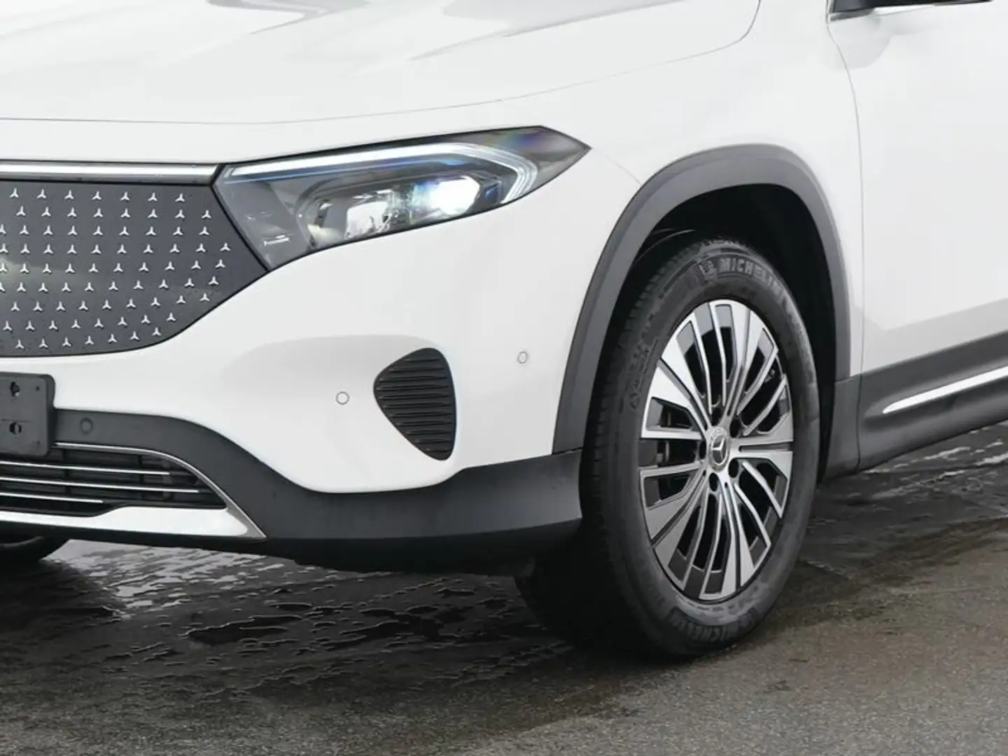 Mercedes-Benz EQB 300 EQB 300 4M Electric Art PLUS/Pano/Totw/MBUX/ Navi Weiß - 2