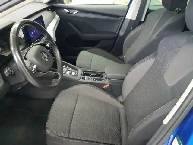 Skoda Octavia view 7