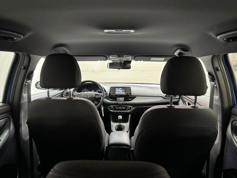 Hyundai i30 1.4 Passion 1. Hand mit Garantie — photo 2
