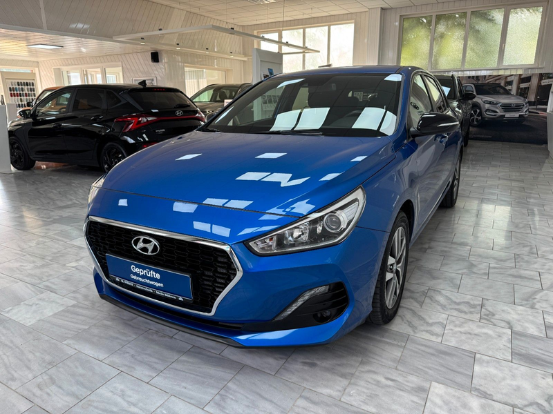 Hyundai i30 1.4 Passion 1. Hand mit Garantie — photo 15