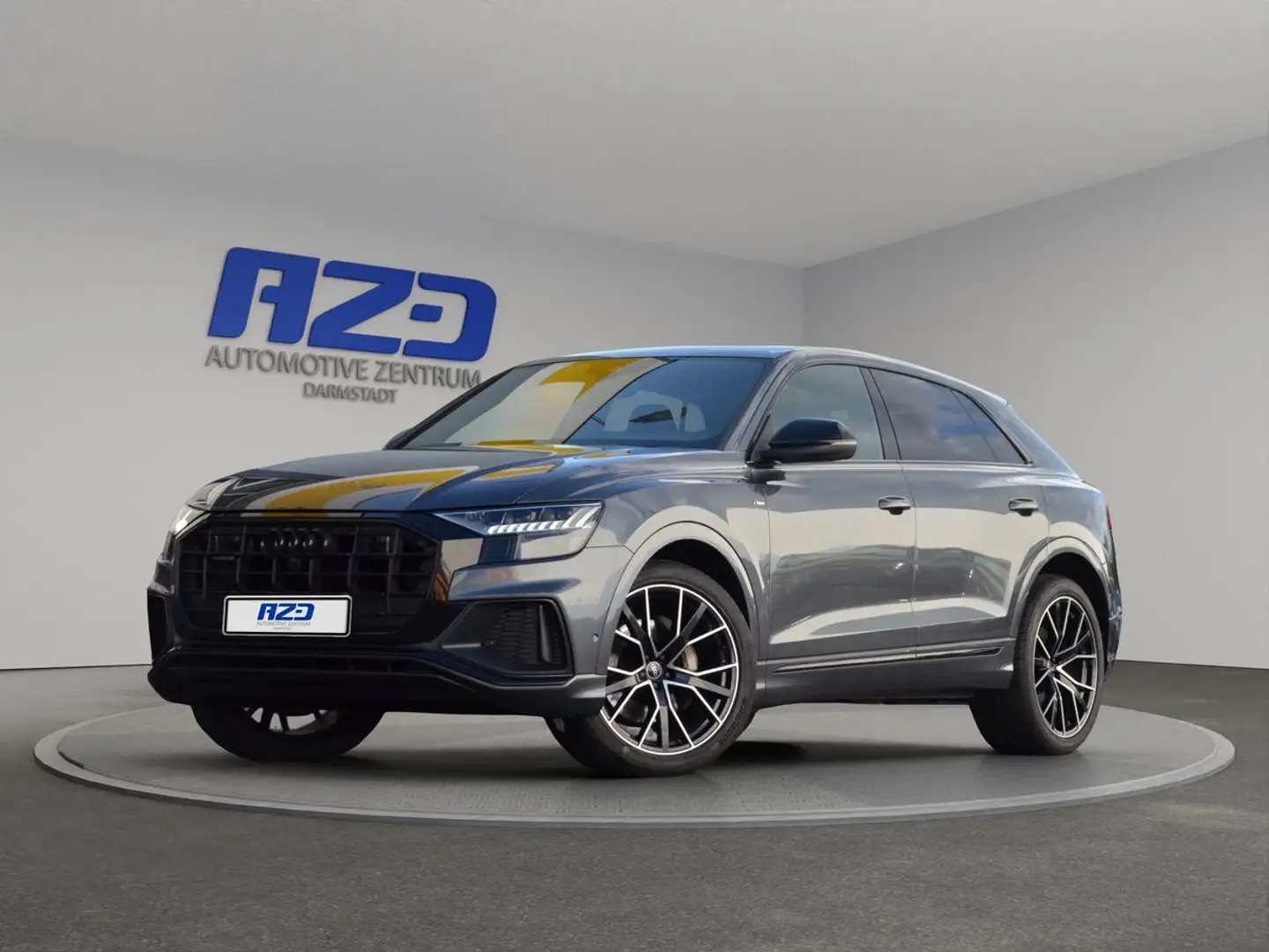Audi Q8 50 TDI LEDER NAVI AHK B&O MATRIX LUFT Allradlenku Grau - 1
